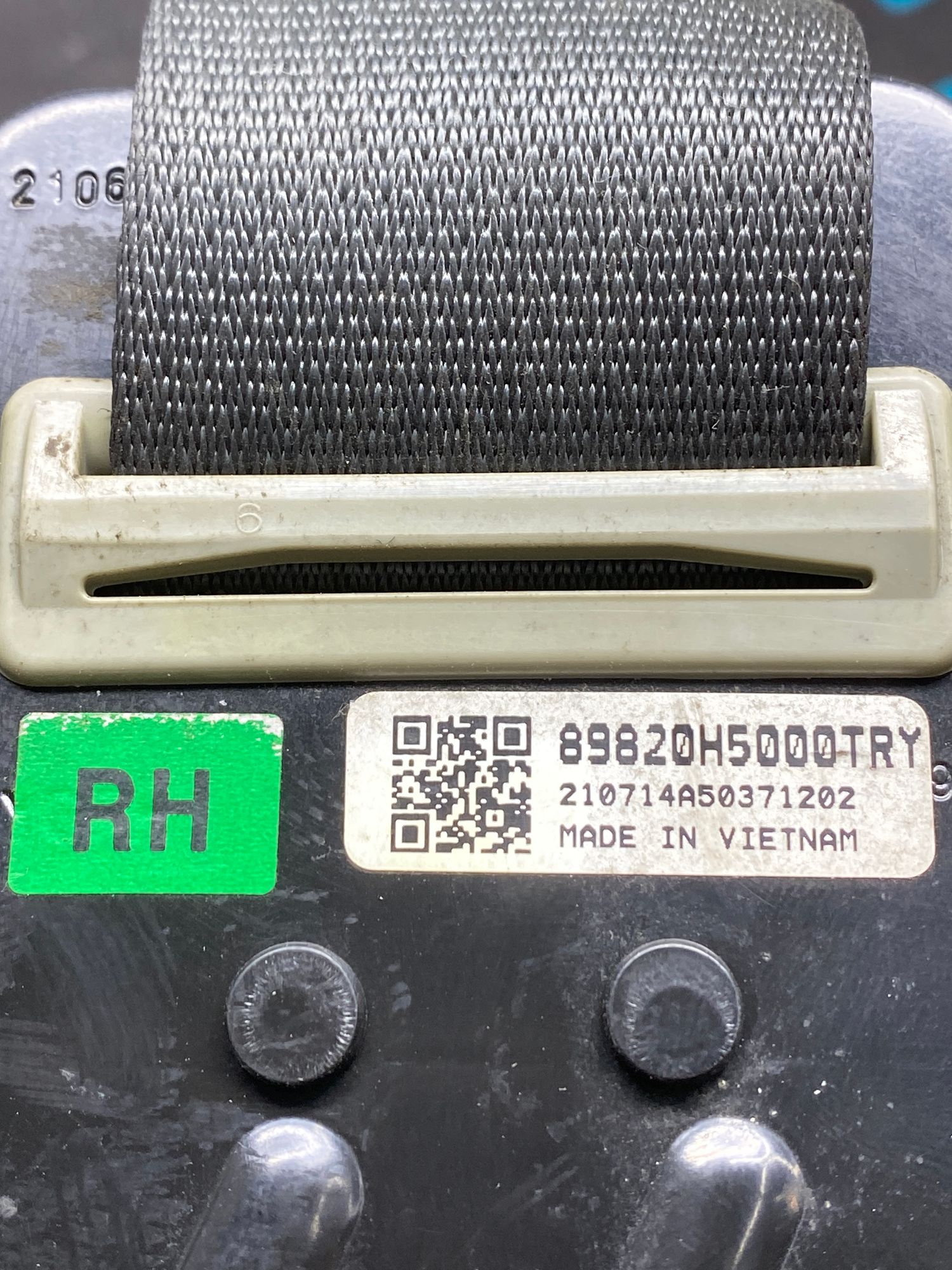 https://ycs.partsauto.market/partsauto-images/thmbs/userImages/c8f07ba63eb5b2f0f6006ea854bf8f7d/part/e0a263bc-6303-46f1-b008-81f3b60b611d_1776950559566.jpg