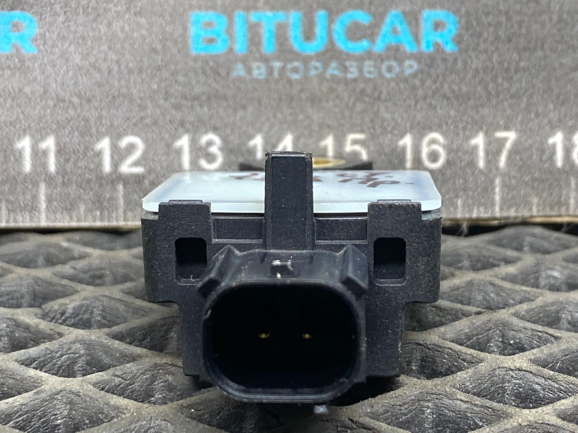 https://ycs.partsauto.market/partsauto-images/thmbs/userImages/c8f07ba63eb5b2f0f6006ea854bf8f7d/part/e0a72c85-3934-4550-843b-602670897814_1777389629699.jpg