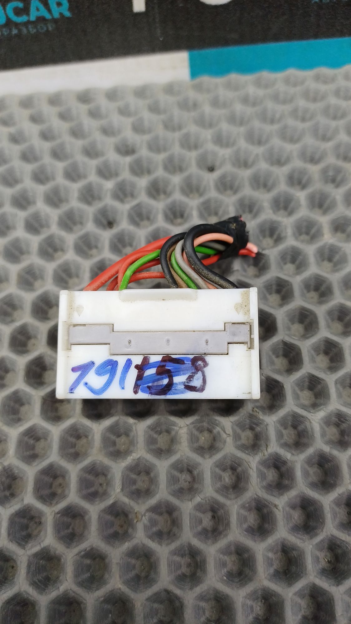 https://ycs.partsauto.market/partsauto-images/thmbs/userImages/c8f07ba63eb5b2f0f6006ea854bf8f7d/part/e0bc3c9e-25ae-442d-b222-595c7744e0df_1775049549052.jpg