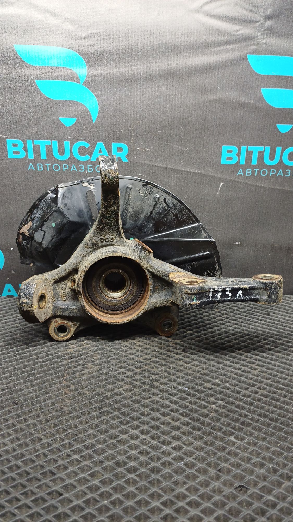 https://ycs.partsauto.market/partsauto-images/thmbs/userImages/c8f07ba63eb5b2f0f6006ea854bf8f7d/part/e113b2d4-6626-4f1b-9fee-66518d764ddf_1777112099322.jpg