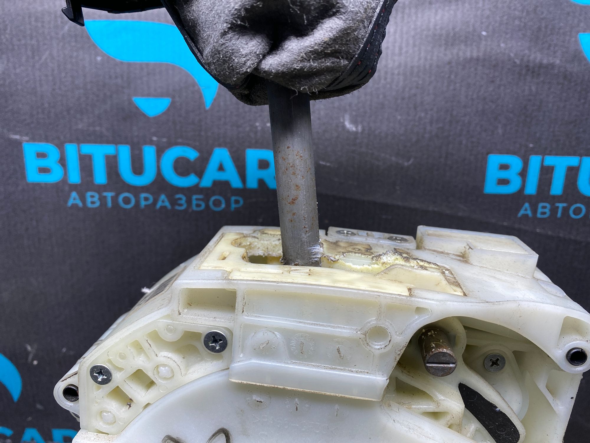 https://ycs.partsauto.market/partsauto-images/thmbs/userImages/c8f07ba63eb5b2f0f6006ea854bf8f7d/part/e1ce636d-8bc8-4afa-8c2f-a644ff3c941b_1777730474540.jpg