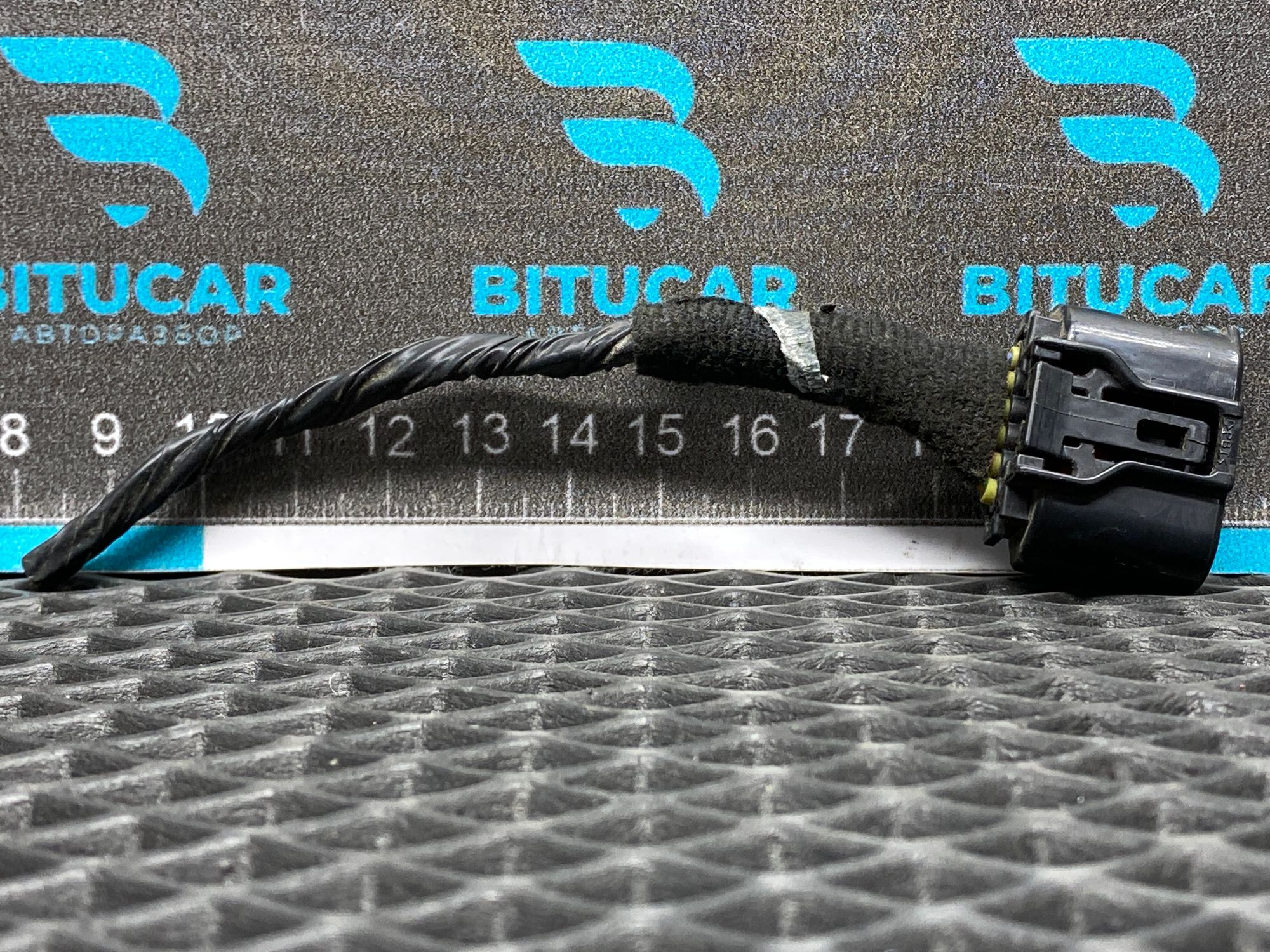 https://ycs.partsauto.market/partsauto-images/thmbs/userImages/c8f07ba63eb5b2f0f6006ea854bf8f7d/part/e22e5fdd-8154-4433-b2e8-79d321e8b827_1777713686641.jpg