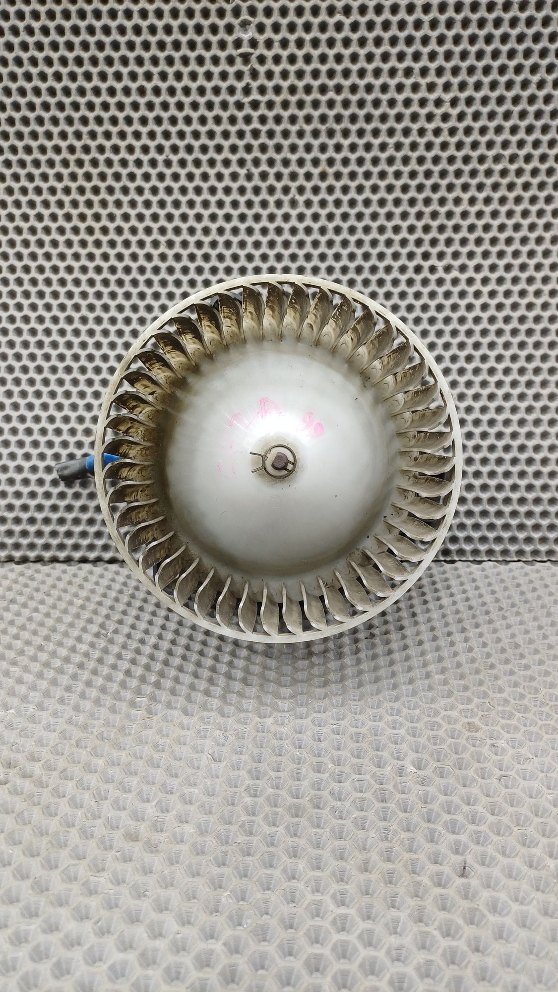 Б/У Мотор отопителя Toyota CARINA E 6 дорест. 1992—1996 1994 Зеленый, 1990 рублей, Краснодар