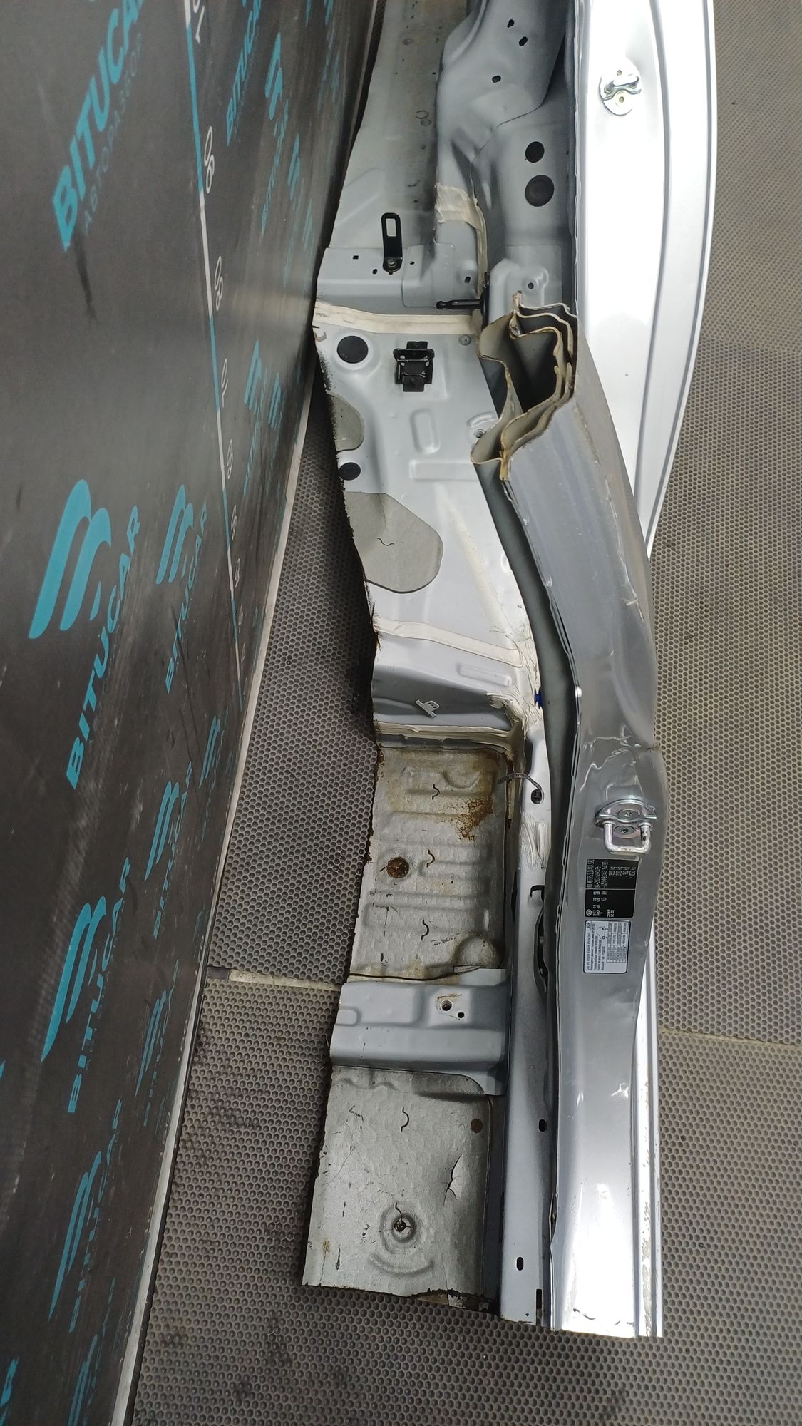 https://ycs.partsauto.market/partsauto-images/thmbs/userImages/c8f07ba63eb5b2f0f6006ea854bf8f7d/part/e2ddb697-ddc5-4597-ac91-24bb9156b55e_1777185995973.jpg