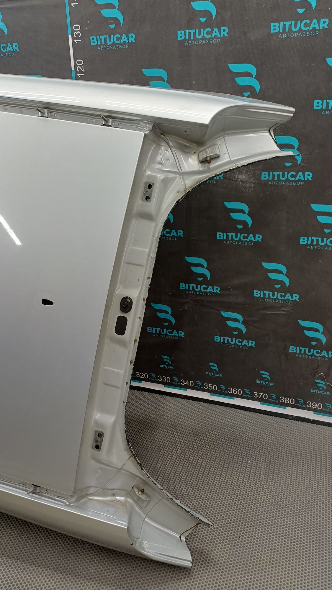 https://ycs.partsauto.market/partsauto-images/thmbs/userImages/c8f07ba63eb5b2f0f6006ea854bf8f7d/part/e30482da-4e08-4bd1-b061-681b3fa70d40_1777270897273.jpg