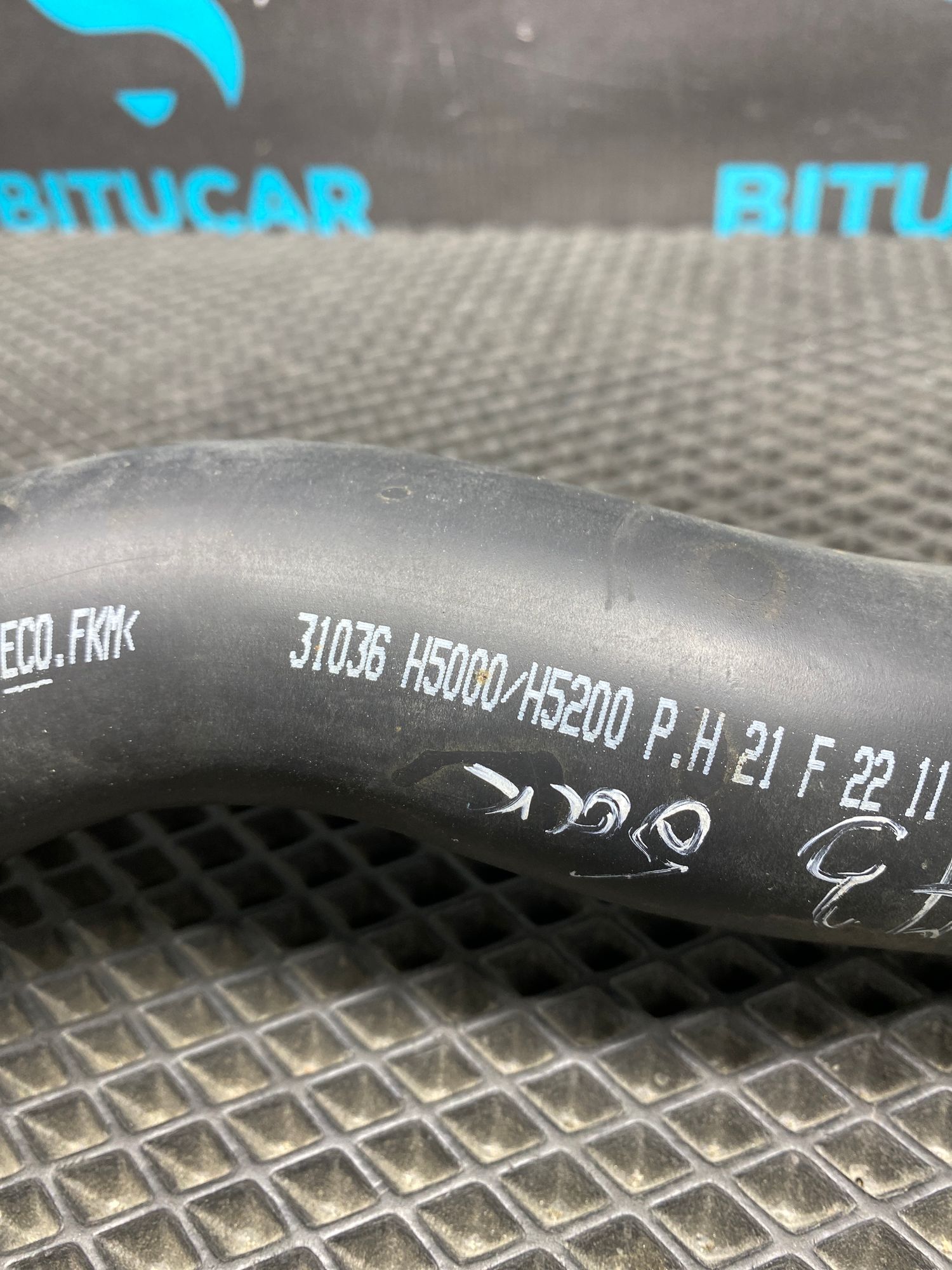 https://ycs.partsauto.market/partsauto-images/thmbs/userImages/c8f07ba63eb5b2f0f6006ea854bf8f7d/part/e30829ab-fab5-4bdc-9aa5-bc56ad370461_1776853886202.jpg
