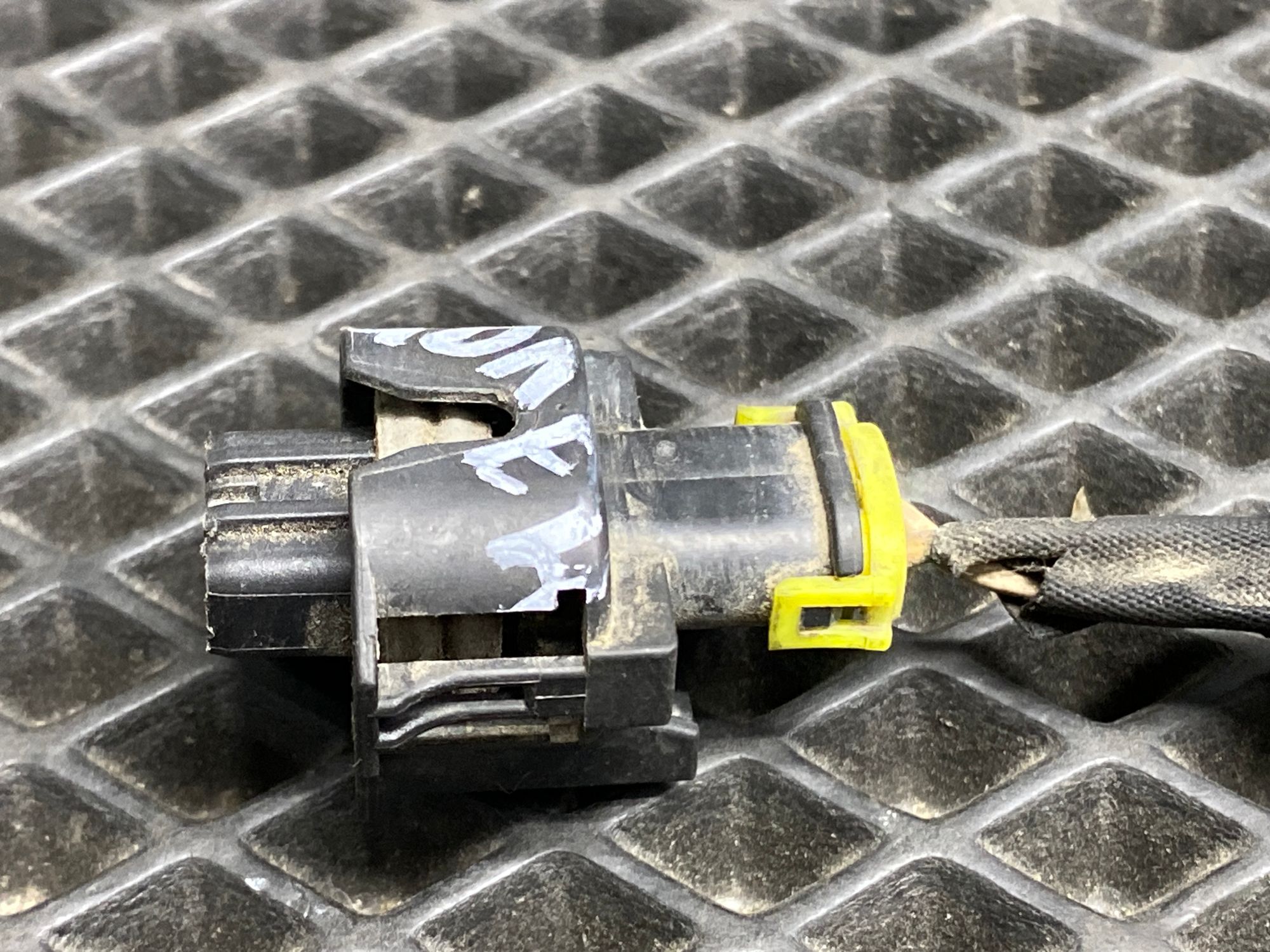 Б/У Фишка датчика коленвала Kia Cerato 2 TD , AT G4FC 1.6 L 2011г, 499 рублей, Краснодар