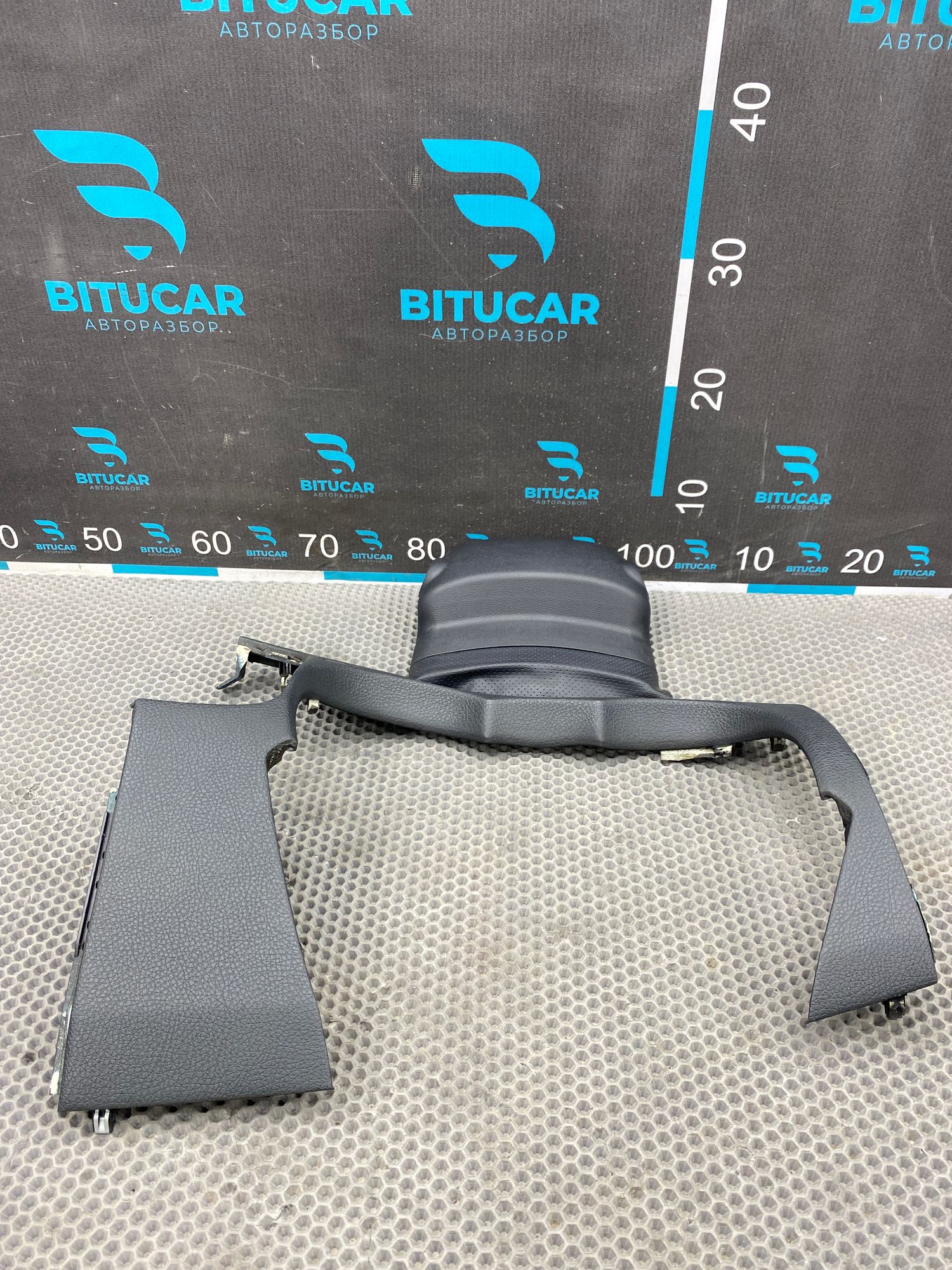 https://ycs.partsauto.market/partsauto-images/thmbs/userImages/c8f07ba63eb5b2f0f6006ea854bf8f7d/part/e400b7a8-6177-499a-aa17-9dd9237e581d_1767955384486.jpg