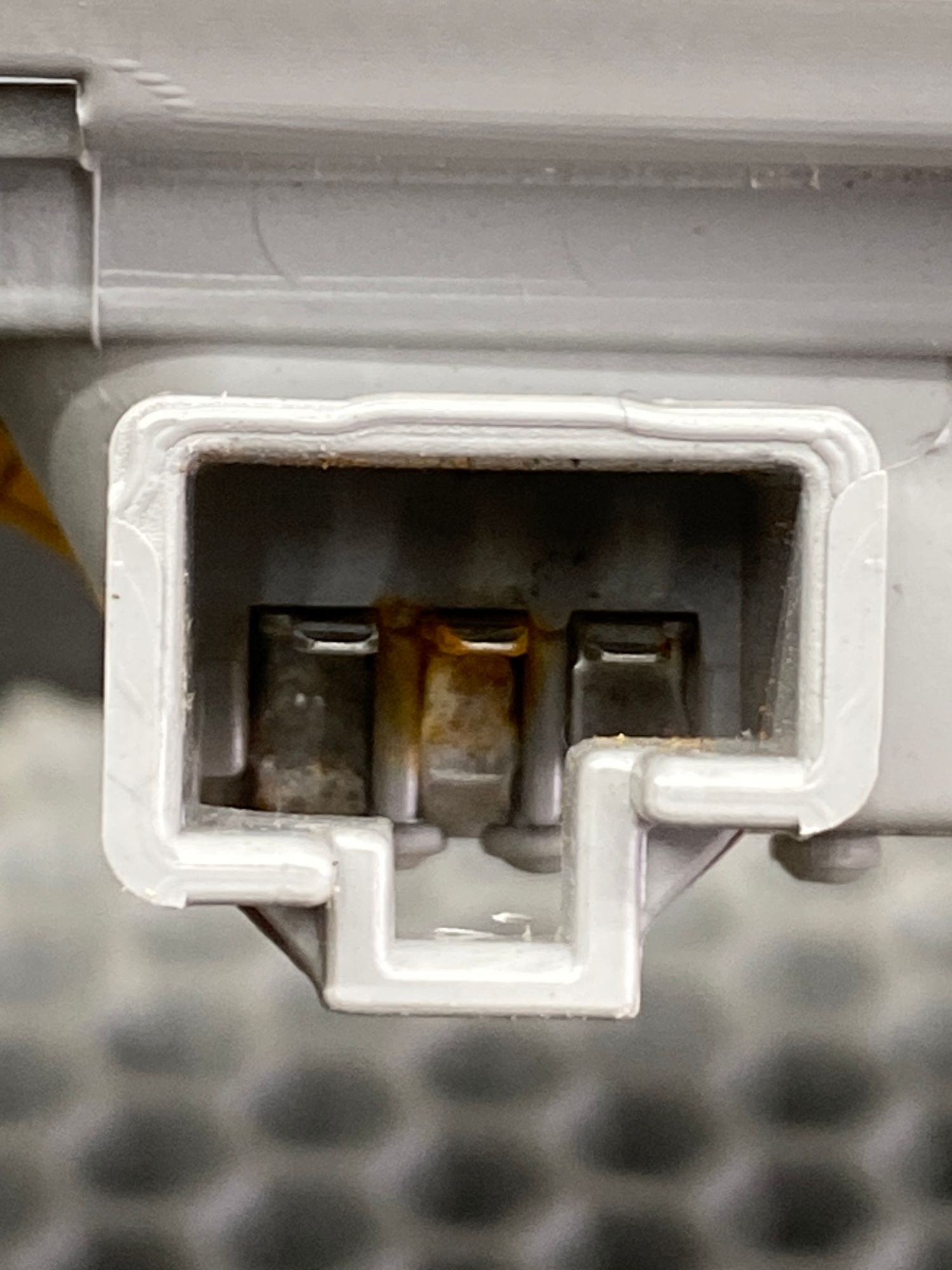 https://ycs.partsauto.market/partsauto-images/thmbs/userImages/c8f07ba63eb5b2f0f6006ea854bf8f7d/part/e4307163-244b-443a-b2c2-db6461390f78_1777549728133.jpg