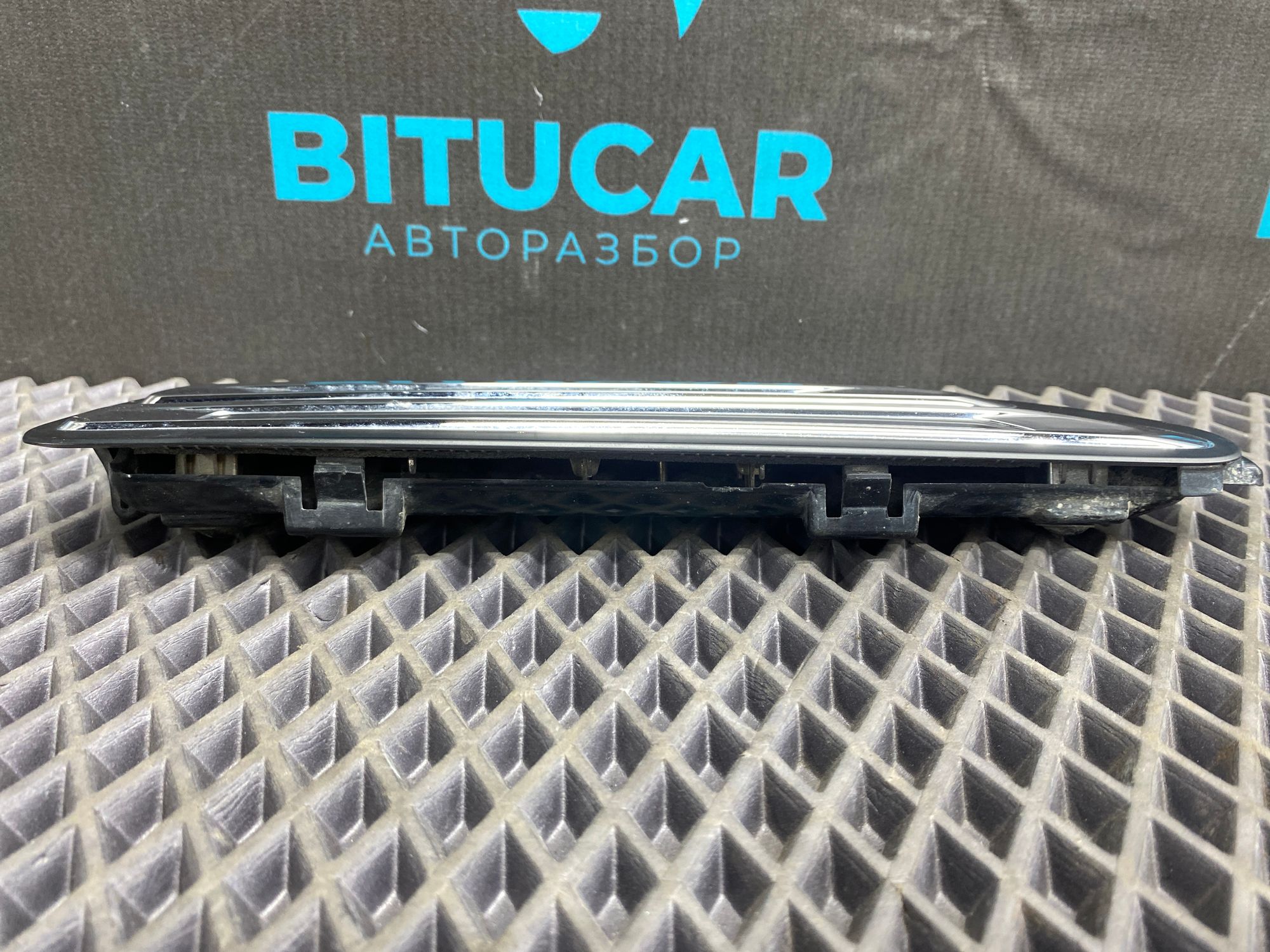 Б/У Молдинг крыла Kia Optima 4 JF (G4KJ) 2.4L AT 2019 GT-Line, 990 рублей, Краснодар