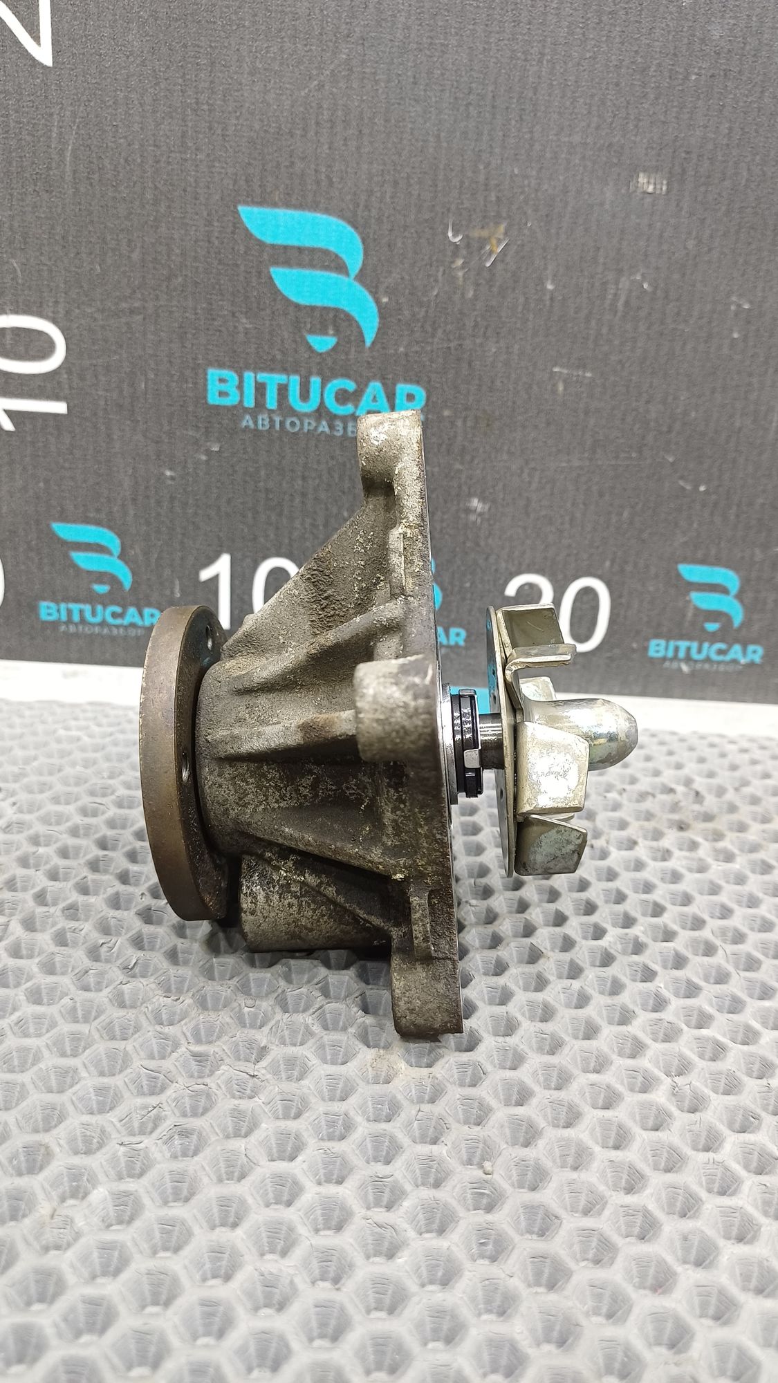 https://ycs.partsauto.market/partsauto-images/thmbs/userImages/c8f07ba63eb5b2f0f6006ea854bf8f7d/part/e5a13f71-4afa-469d-80ca-6d2263607d4e_1777376966746.jpg
