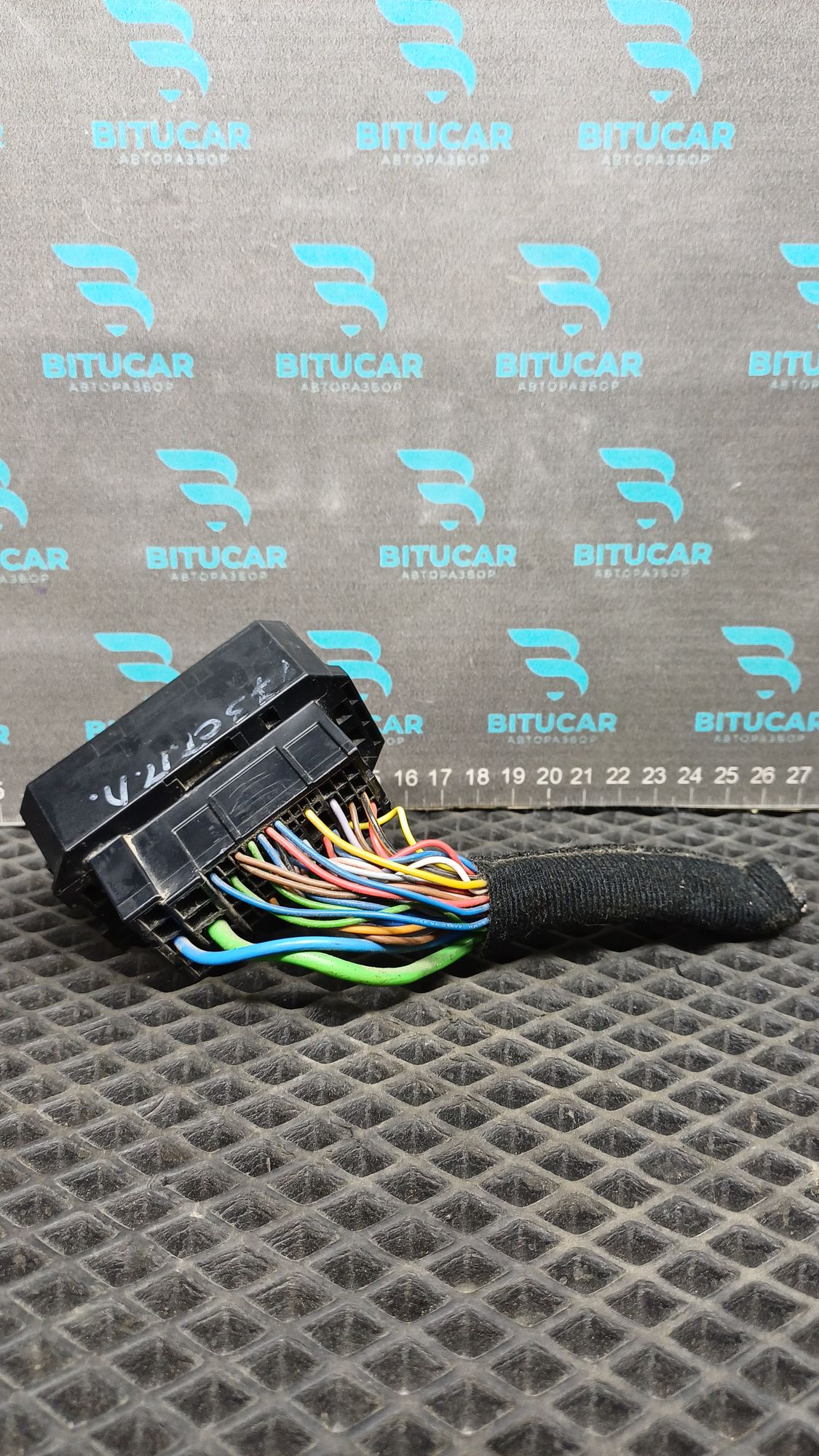 https://ycs.partsauto.market/partsauto-images/thmbs/userImages/c8f07ba63eb5b2f0f6006ea854bf8f7d/part/e6b75e6f-bd04-4807-aaa5-57a49dee6908_1777530576818.jpg