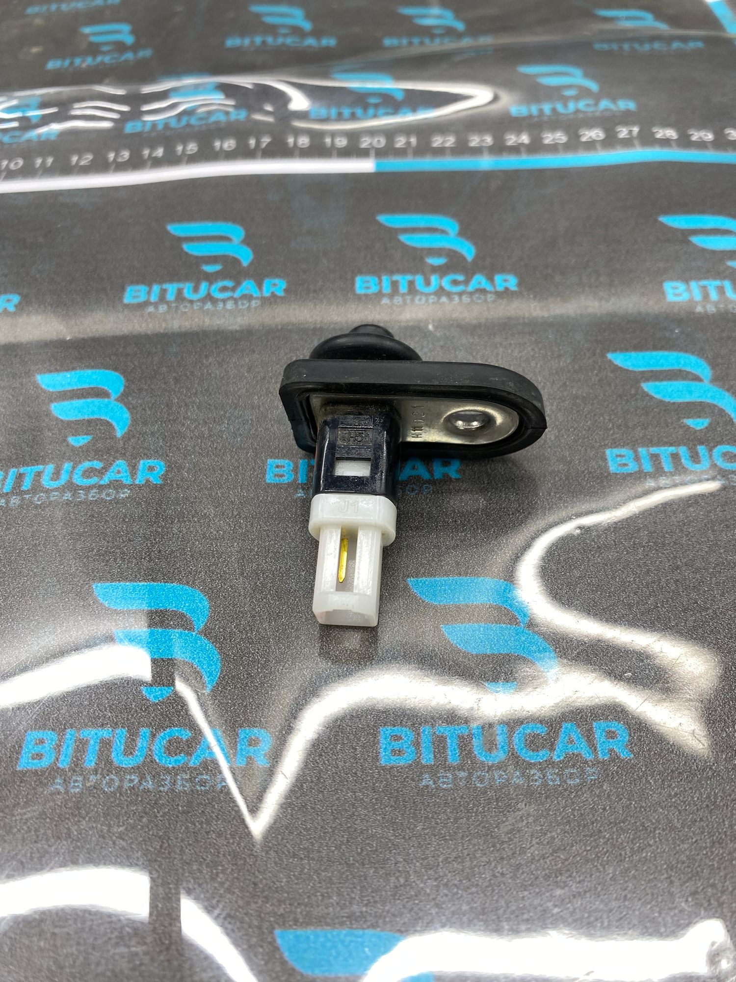 https://ycs.partsauto.market/partsauto-images/thmbs/userImages/c8f07ba63eb5b2f0f6006ea854bf8f7d/part/e6c5c47a-2592-4316-a997-7aa6afb65a00_1770118186241.jpg