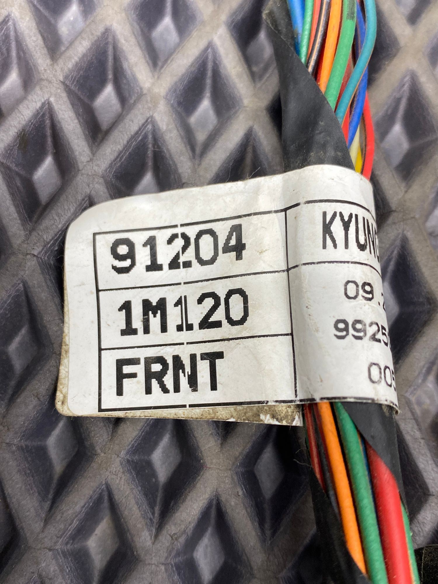 Б/У Фишка блока предохранителей моторного отсека Kia Ceed 2 JD (G4FG) 1.6L AT 2013 Хэтчбек, 499 рублей, Краснодар