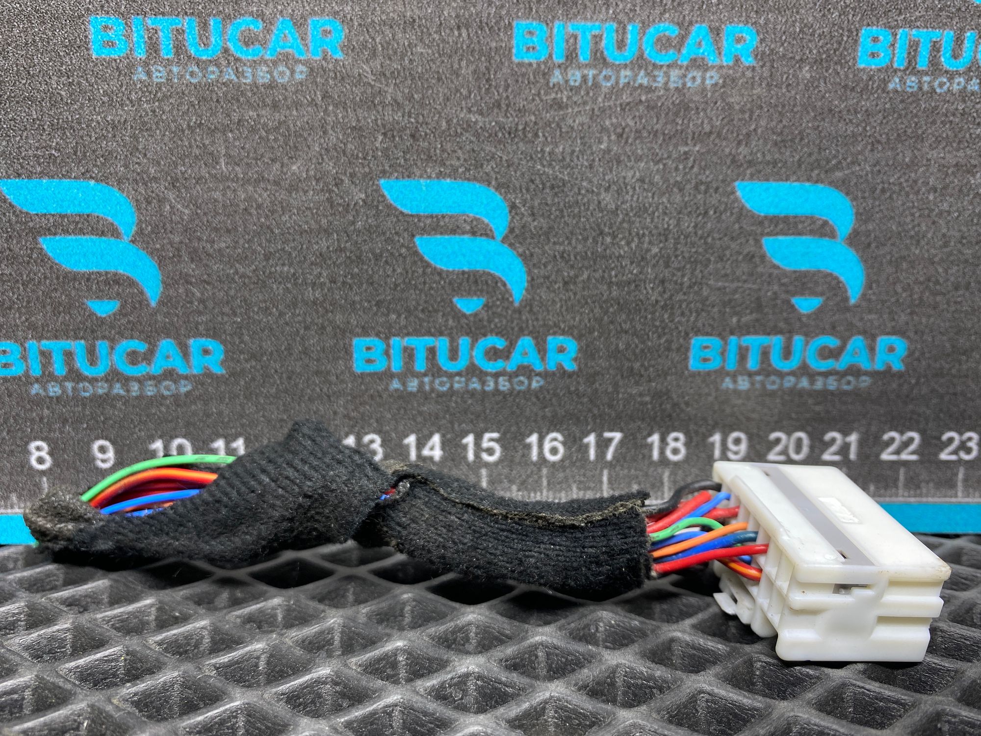 https://ycs.partsauto.market/partsauto-images/thmbs/userImages/c8f07ba63eb5b2f0f6006ea854bf8f7d/part/e827d477-2542-46b9-ac92-c1a13aee3668_1777717421557.jpg