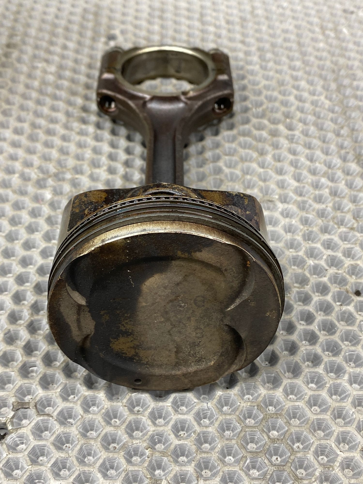 Б/У Шатун с поршнем Hyundai Solaris 1 2014 Белый, 1490 рублей, Краснодар