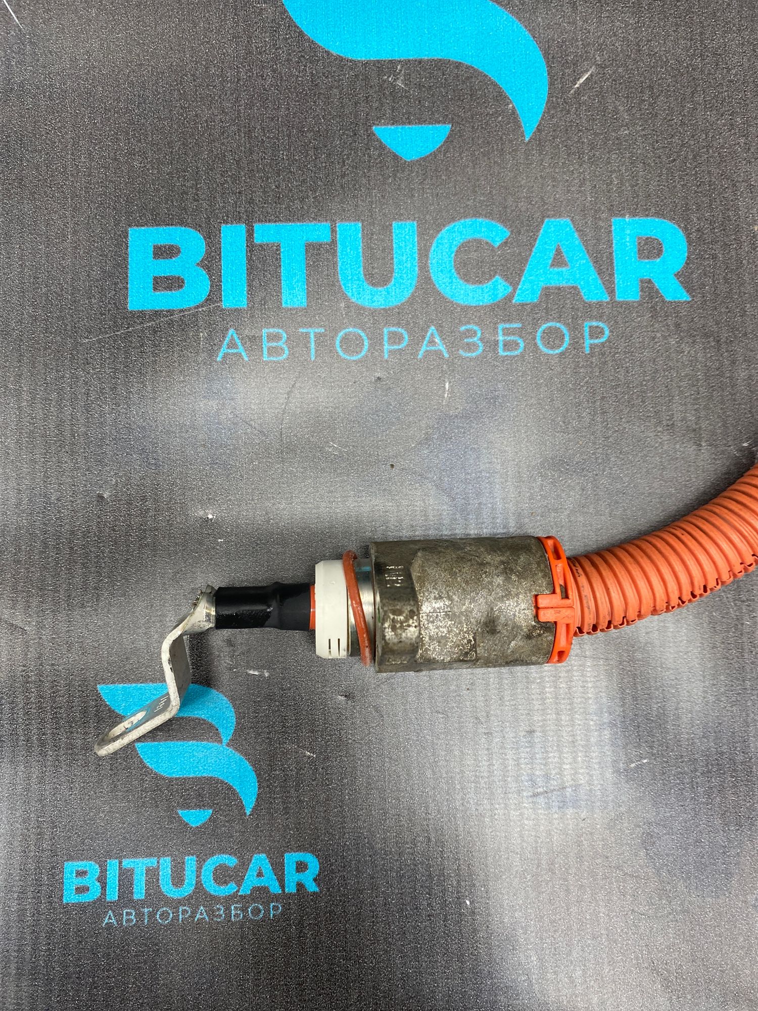 https://ycs.partsauto.market/partsauto-images/thmbs/userImages/c8f07ba63eb5b2f0f6006ea854bf8f7d/part/e90d49c6-b236-4165-9f1f-40abb552d70d_1771249541121.jpg