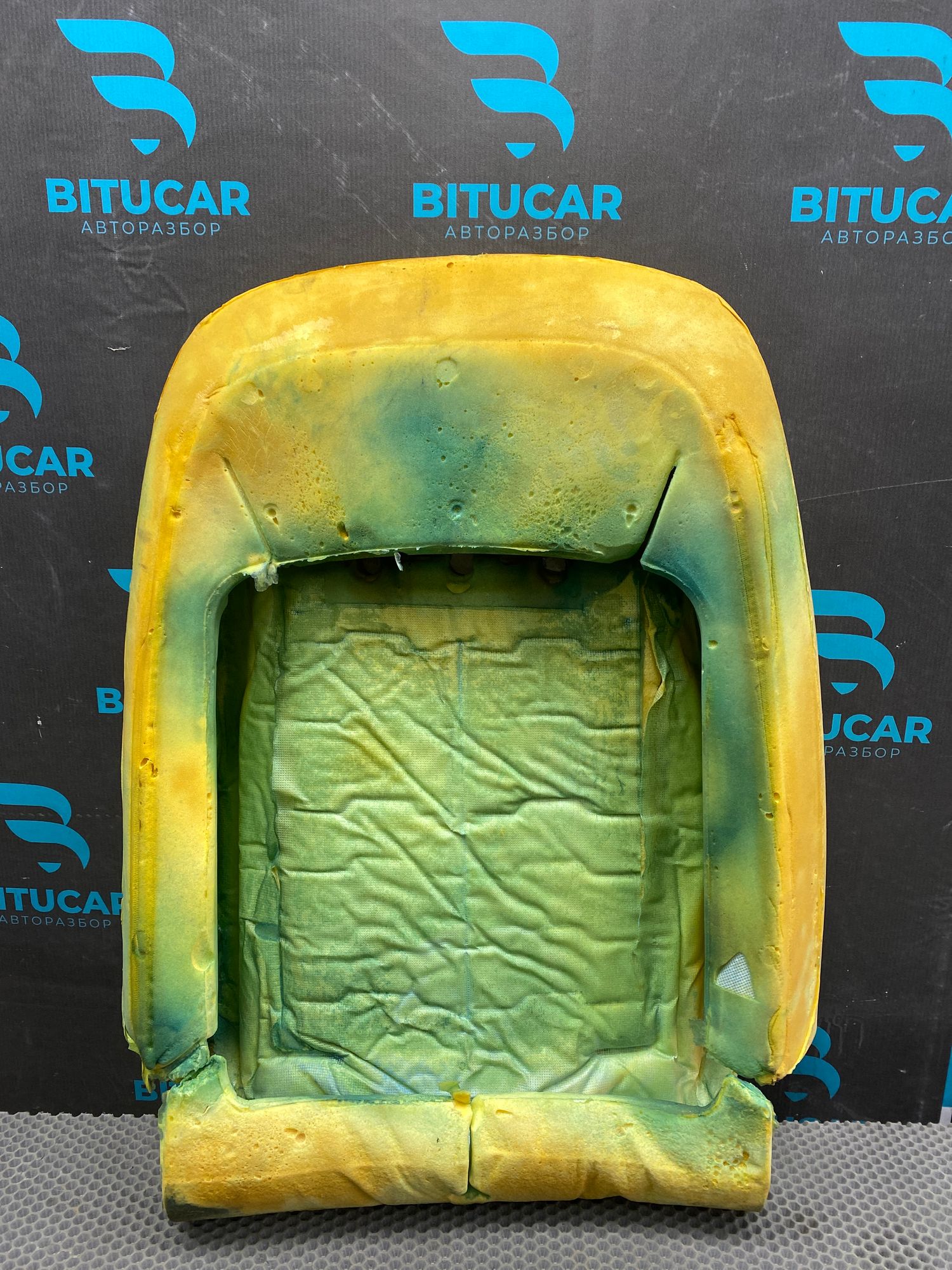 https://ycs.partsauto.market/partsauto-images/thmbs/userImages/c8f07ba63eb5b2f0f6006ea854bf8f7d/part/e9b084bf-2829-4d3f-afee-c3876acf308e_1777039539963.jpg