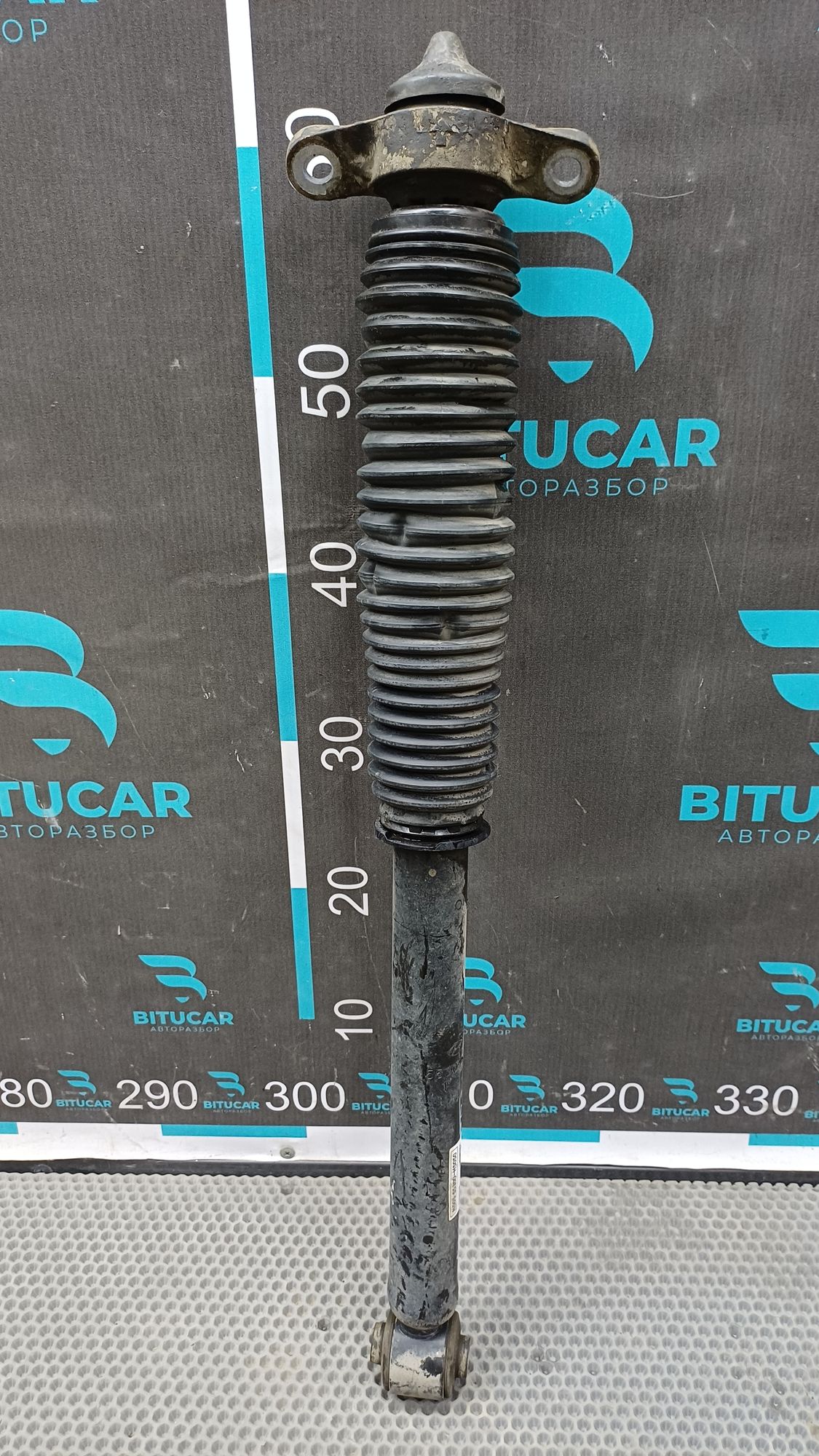 https://ycs.partsauto.market/partsauto-images/thmbs/userImages/c8f07ba63eb5b2f0f6006ea854bf8f7d/part/e9fbaee2-0f66-4f0d-b870-609ffa82b0d7_1777120099519.jpg