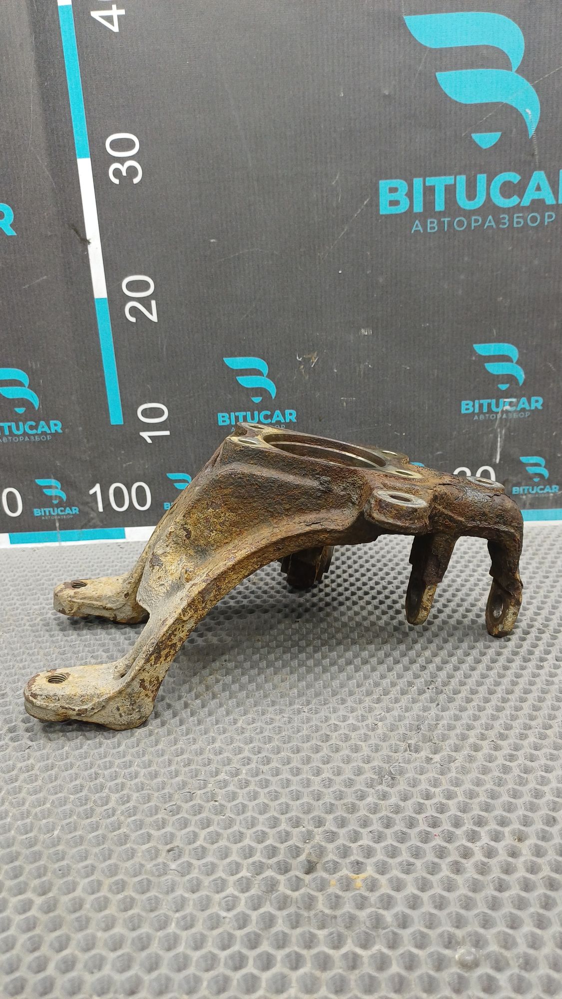 https://ycs.partsauto.market/partsauto-images/thmbs/userImages/c8f07ba63eb5b2f0f6006ea854bf8f7d/part/ea5612af-4219-44c0-be8e-47c6c5b3e780_1777290183209.jpg