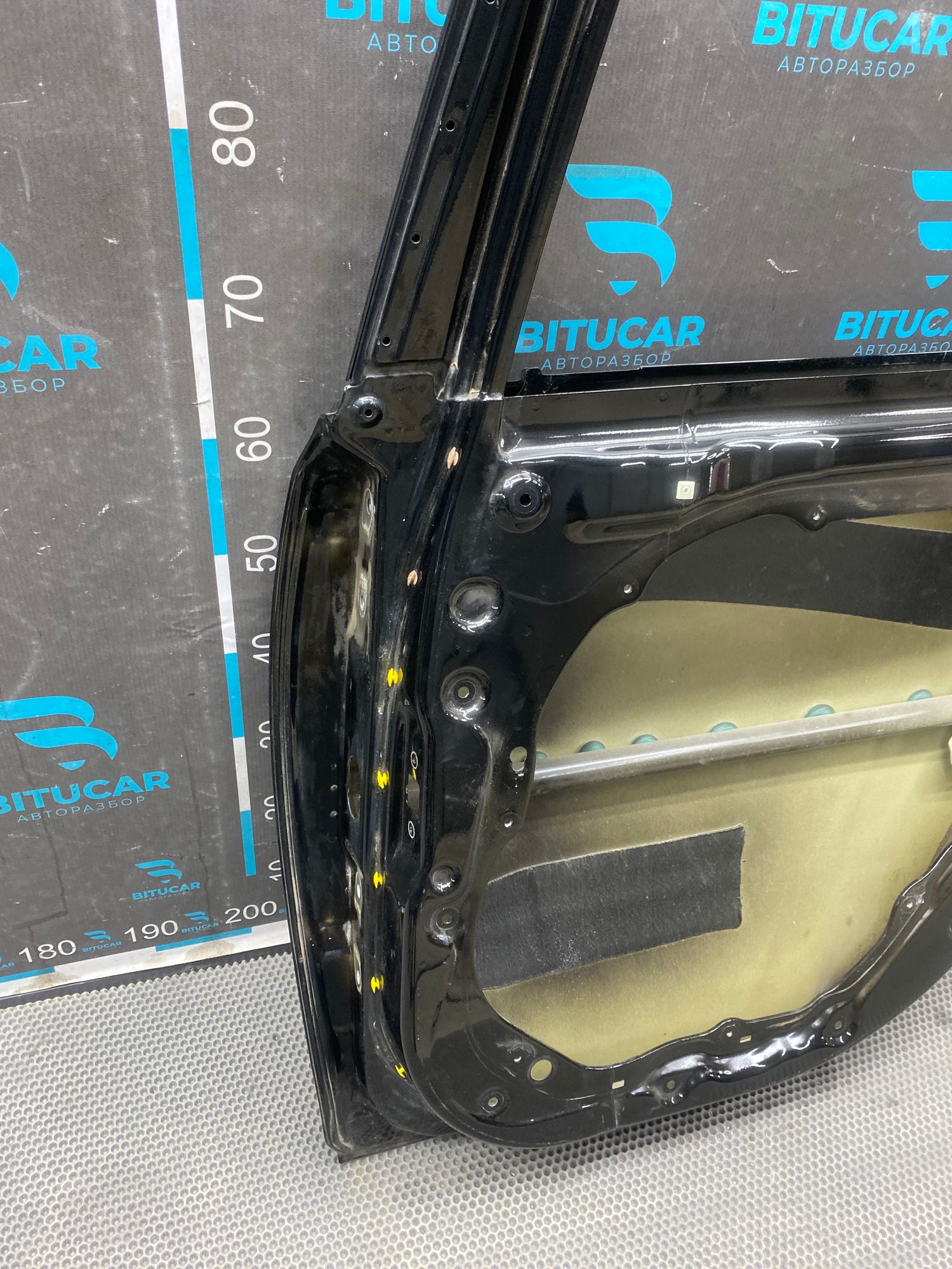 https://ycs.partsauto.market/partsauto-images/thmbs/userImages/c8f07ba63eb5b2f0f6006ea854bf8f7d/part/ea72e449-9428-4e18-a20e-20b781c7dc2c_1777303293324.jpg