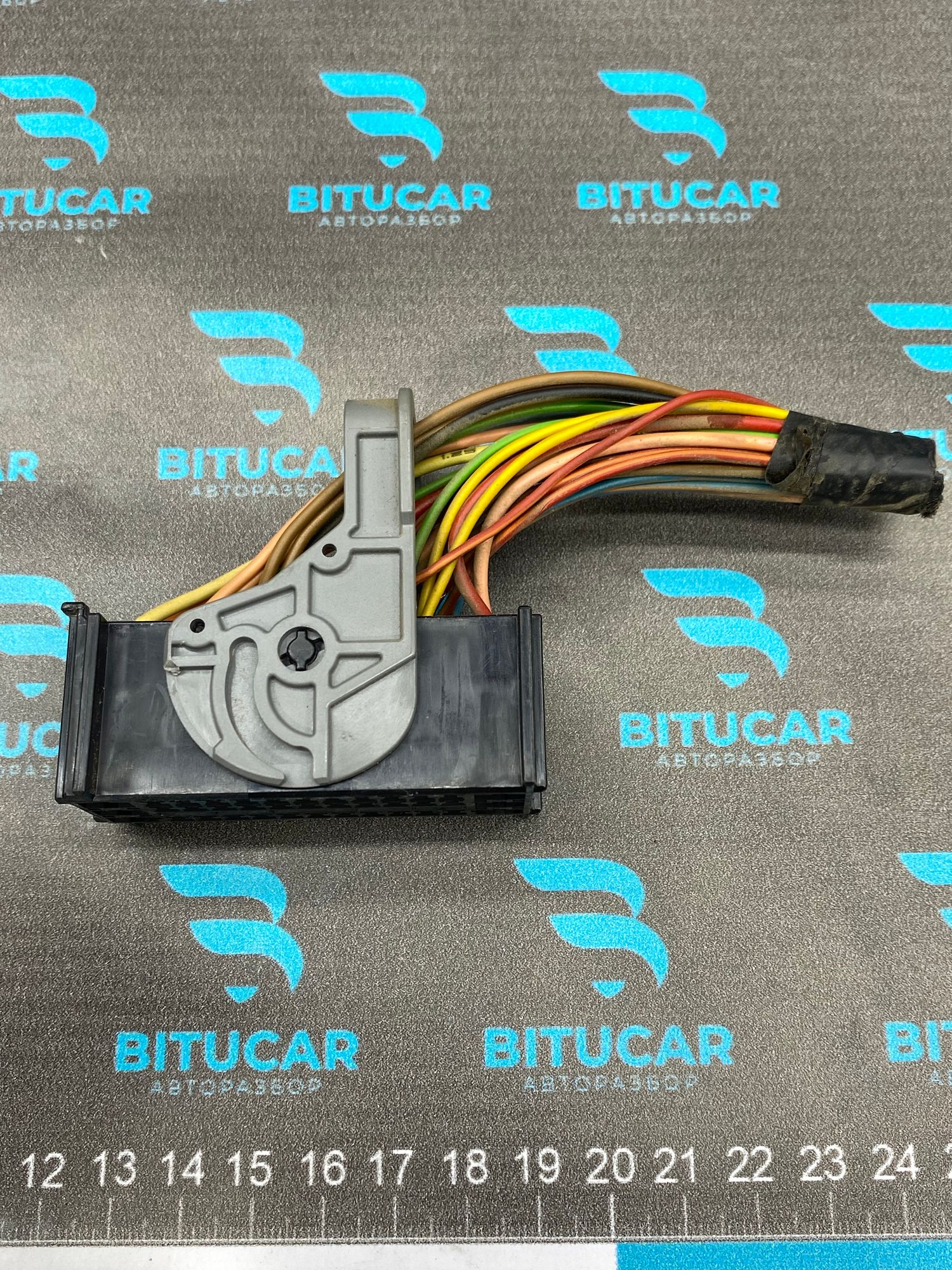 https://ycs.partsauto.market/partsauto-images/thmbs/userImages/c8f07ba63eb5b2f0f6006ea854bf8f7d/part/eaa6618e-91f0-42e1-81dc-cec50fe57580_1770551258410.jpg