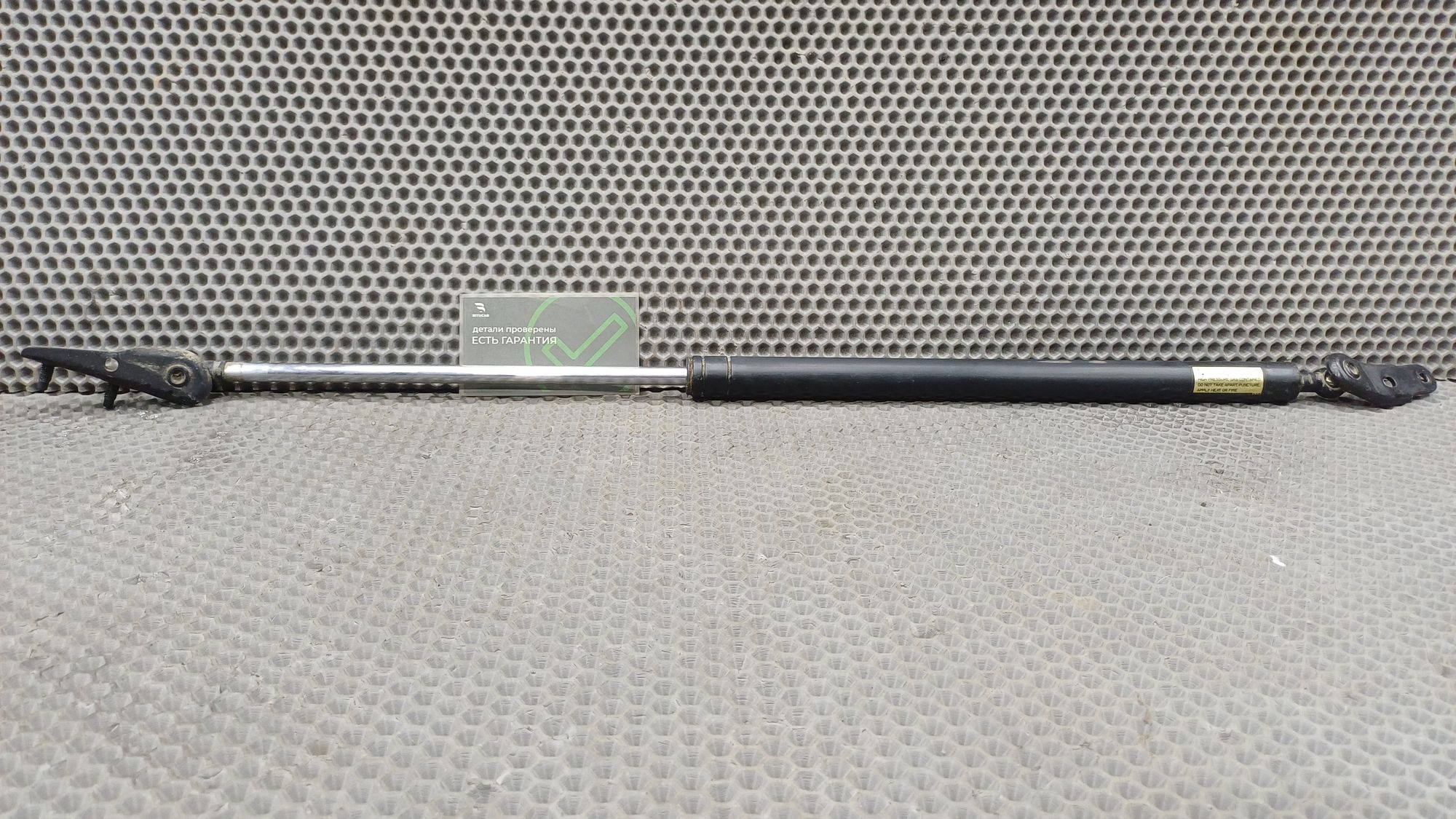 Б/У Амортизатор крышки багажника правый Toyota CARINA E 6 дорест. 1992—1996 1994 Зеленый, 990 рублей, Краснодар