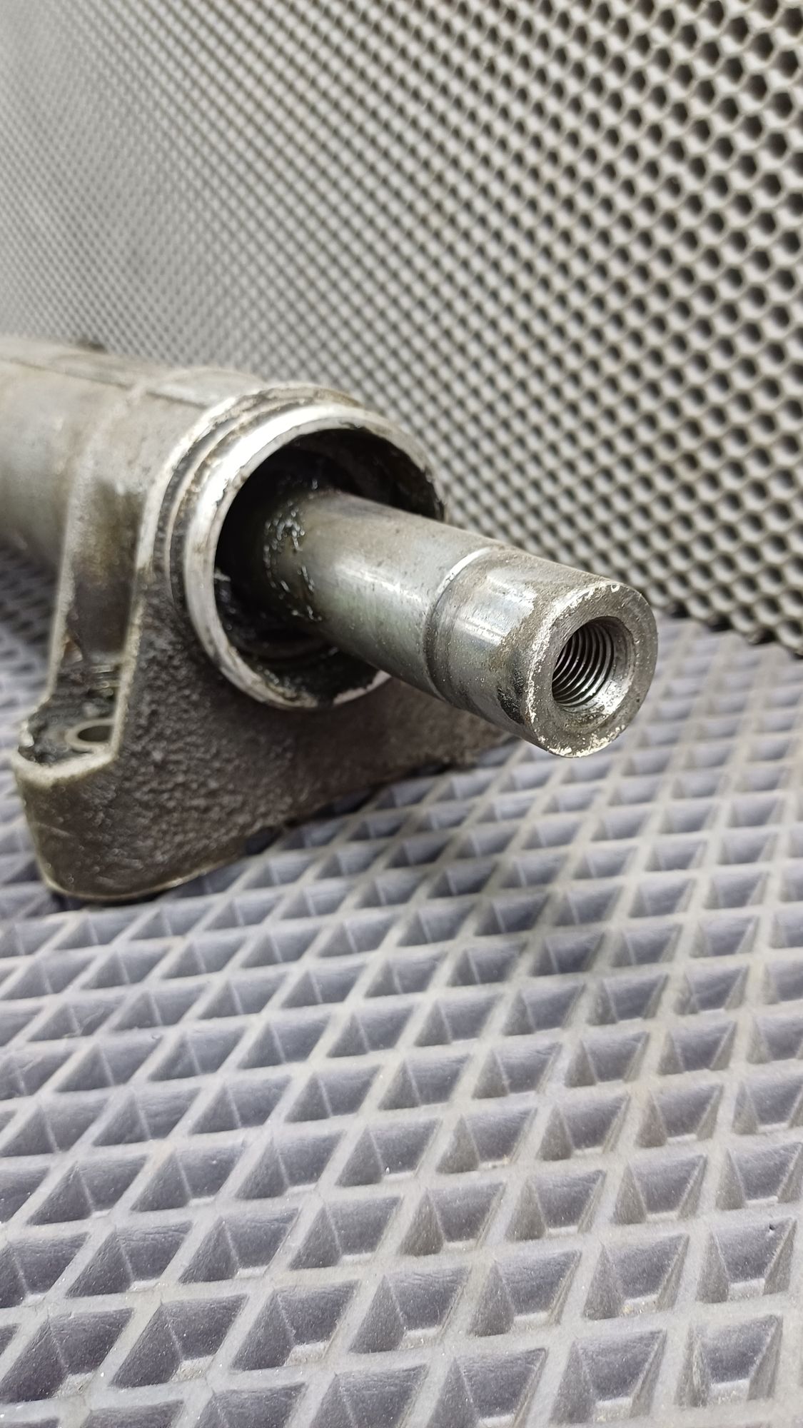 https://ycs.partsauto.market/partsauto-images/thmbs/userImages/c8f07ba63eb5b2f0f6006ea854bf8f7d/part/eb97b35e-01ee-4908-896d-fc41256b17a3_1774356538142.jpg