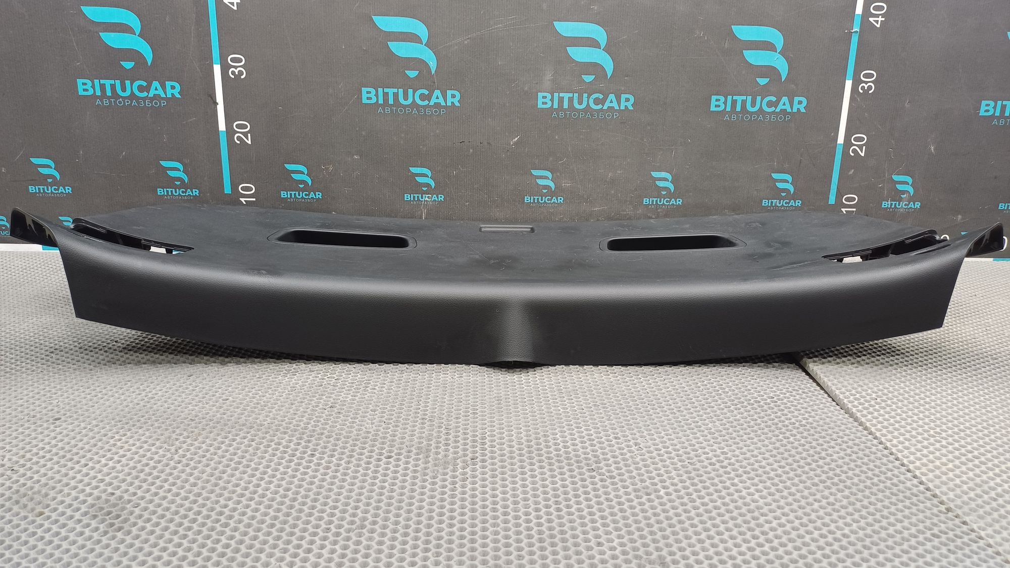 https://ycs.partsauto.market/partsauto-images/thmbs/userImages/c8f07ba63eb5b2f0f6006ea854bf8f7d/part/ee081cb1-270d-4fd5-a7ee-c800295f7a85_1777374623594.jpg