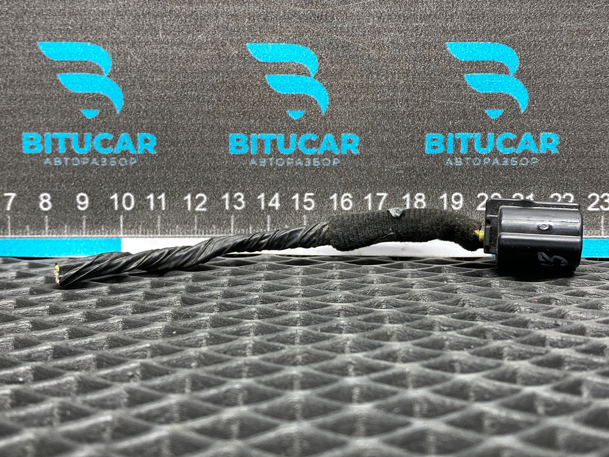 https://ycs.partsauto.market/partsauto-images/thmbs/userImages/c8f07ba63eb5b2f0f6006ea854bf8f7d/part/ee084e3d-edc6-49aa-945f-3a441b2199db_1777713686858.jpg