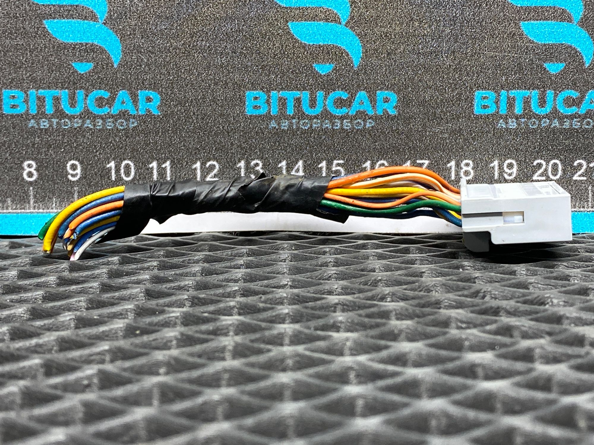 https://ycs.partsauto.market/partsauto-images/thmbs/userImages/c8f07ba63eb5b2f0f6006ea854bf8f7d/part/efb36abc-5844-4ca8-ad72-4a1a423477b6_1777710555975.jpg