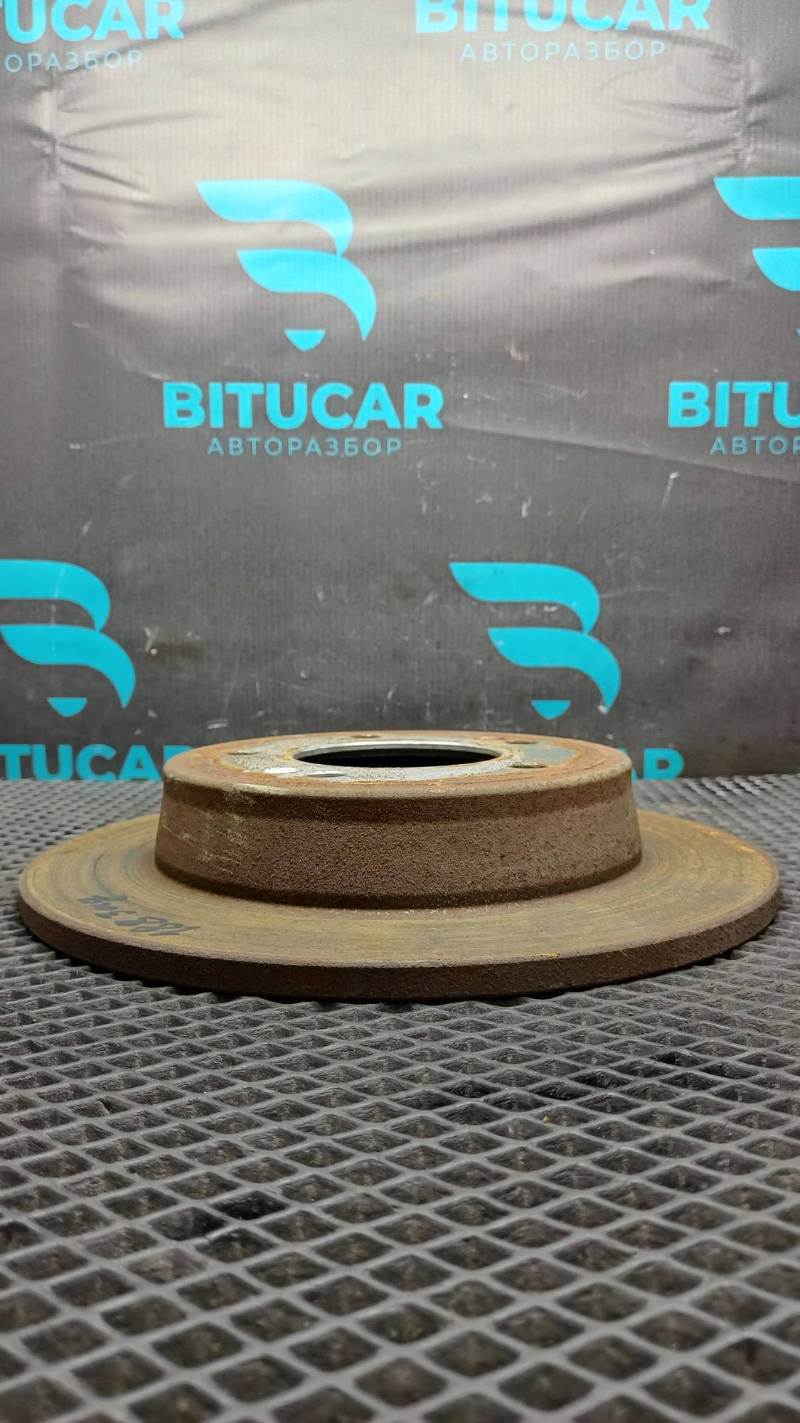 https://ycs.partsauto.market/partsauto-images/thmbs/userImages/c8f07ba63eb5b2f0f6006ea854bf8f7d/part/f00eeef6-446e-4608-9931-3fb1b3c402c7_1777276400875.jpg