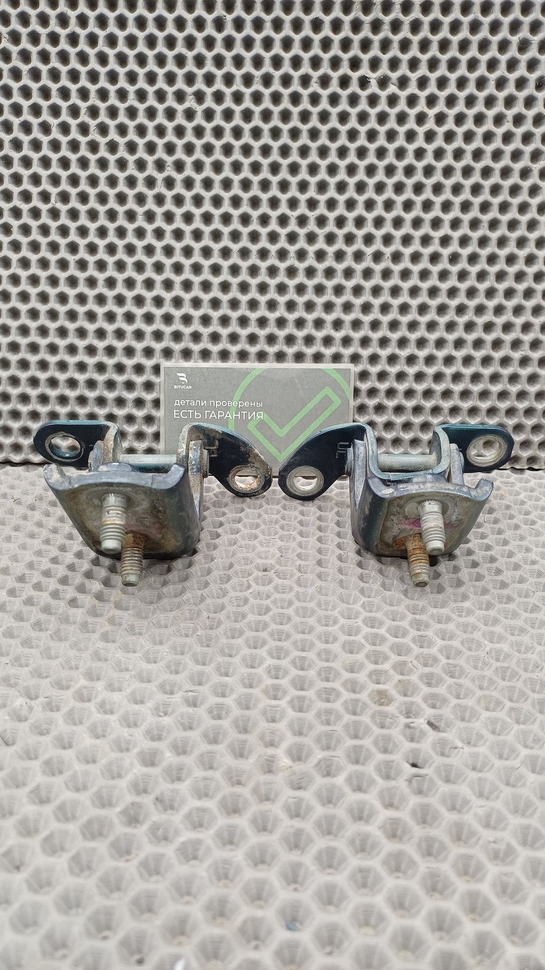 Б/У Петли двери задней левой Toyota CARINA E 6 дорест. 1992—1996 1994 Зеленый, 990 рублей, Краснодар