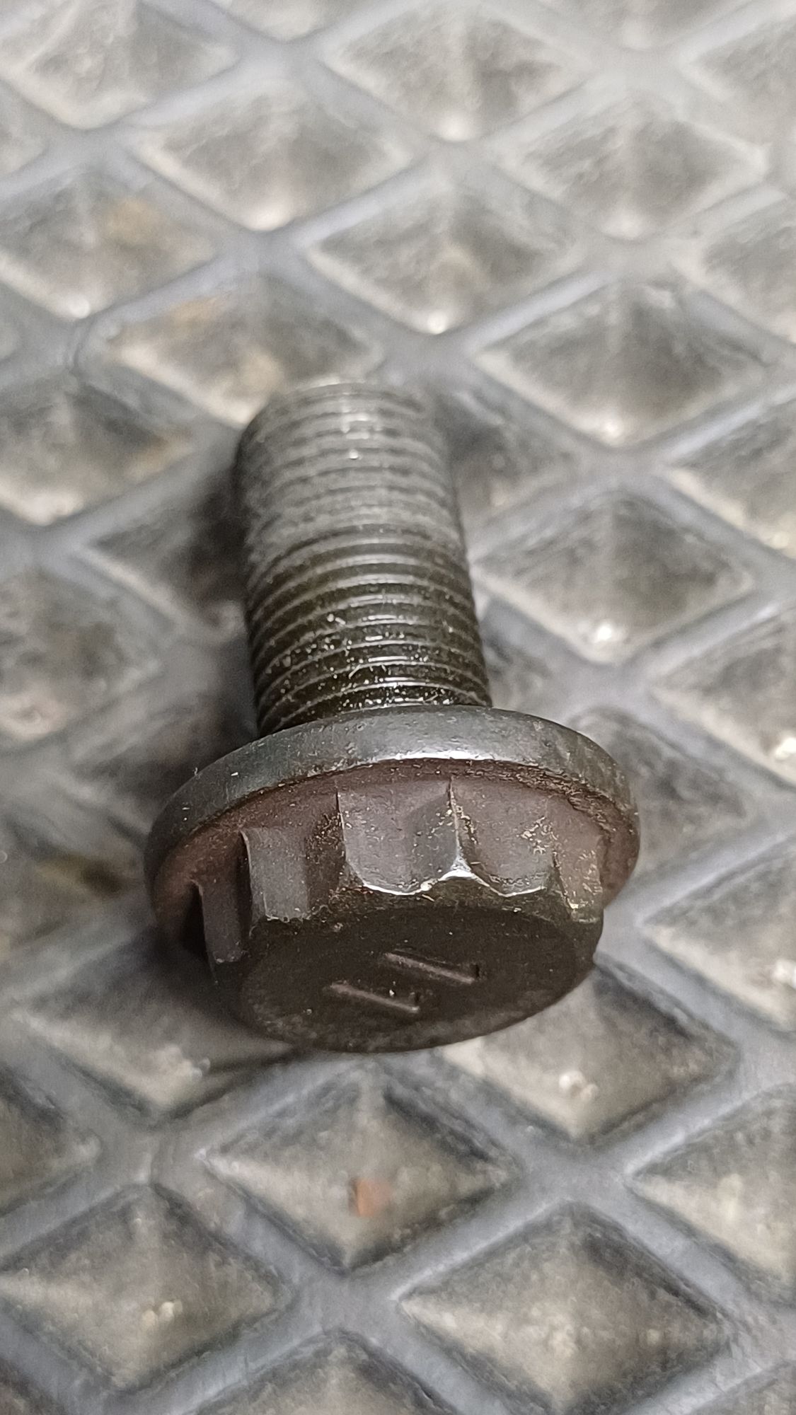 https://ycs.partsauto.market/partsauto-images/thmbs/userImages/c8f07ba63eb5b2f0f6006ea854bf8f7d/part/f0decefb-3292-4260-9dbd-1a0fded05c8a_1777192954308.jpg