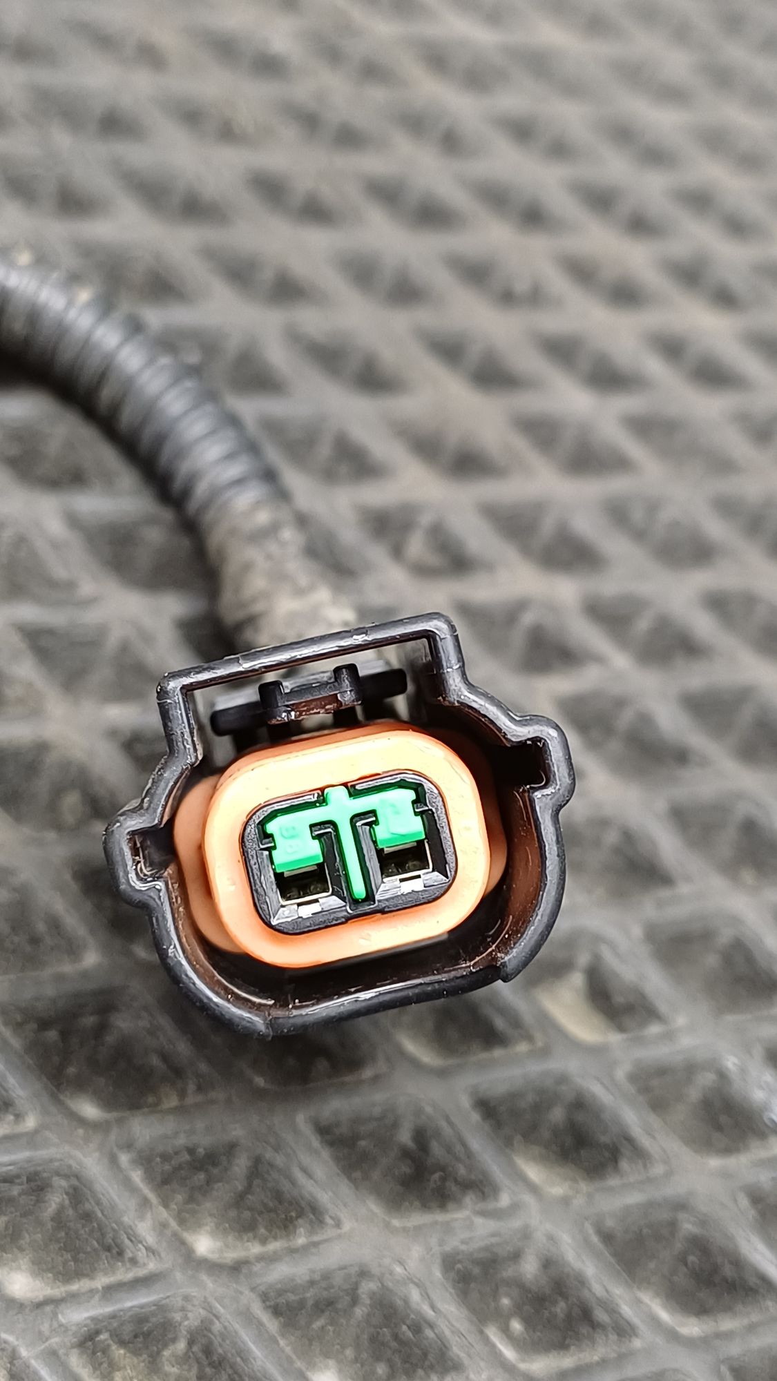 https://ycs.partsauto.market/partsauto-images/thmbs/userImages/c8f07ba63eb5b2f0f6006ea854bf8f7d/part/f313175b-a0ff-4d0e-a200-32044917038d_1777536740227.jpg