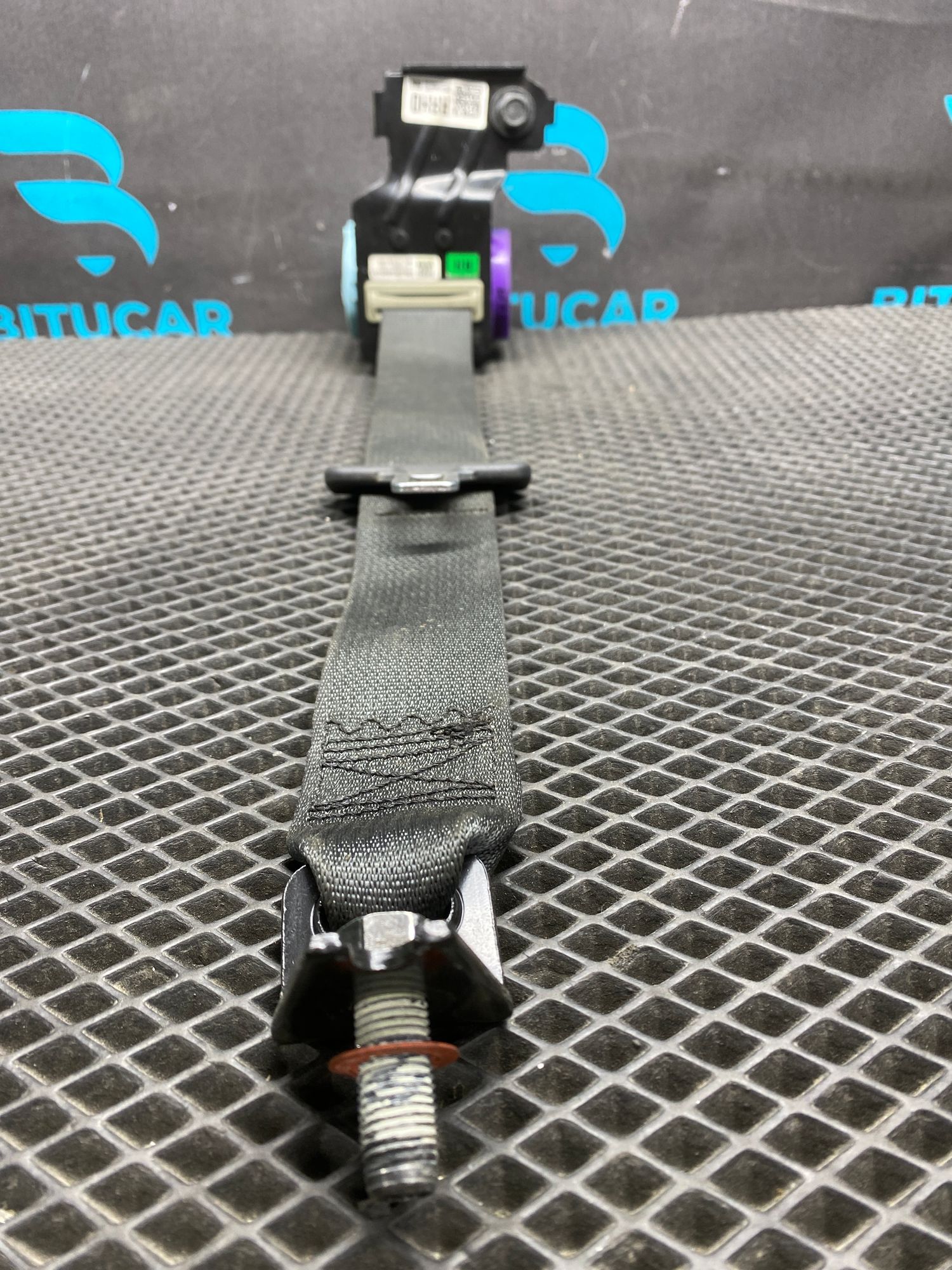 https://ycs.partsauto.market/partsauto-images/thmbs/userImages/c8f07ba63eb5b2f0f6006ea854bf8f7d/part/f40598a1-ec1e-4ccb-96a0-ee2b87f881c5_1776950551921.jpg