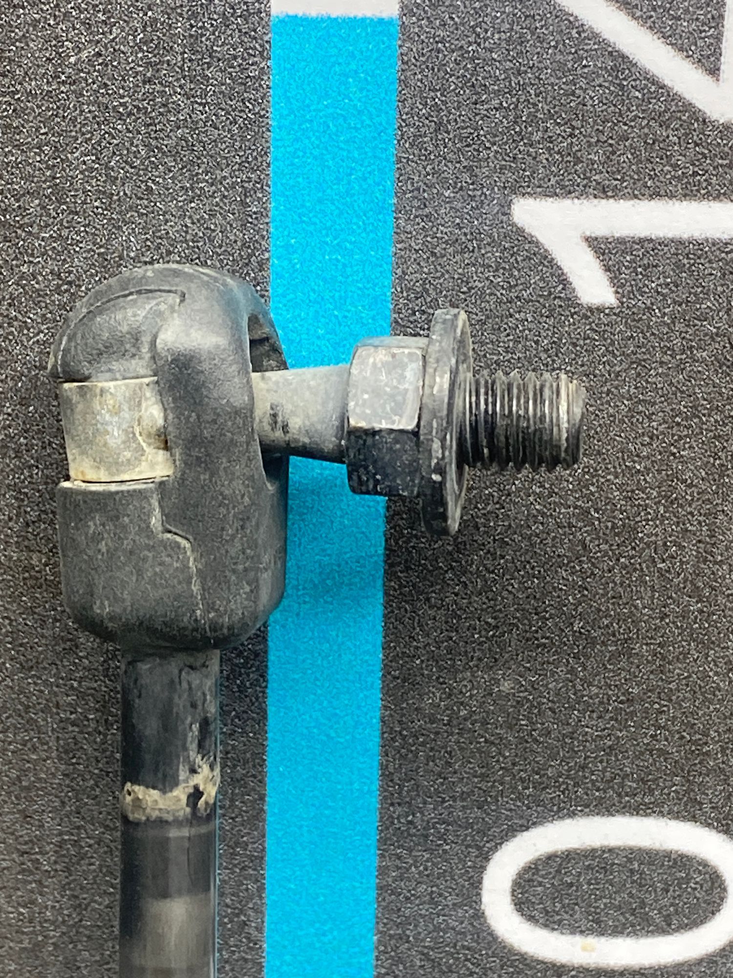 Б/У Амортизатор крышки багажника Kia Ceed 2 JD (G4FG) 1.6L AT 2013 Хэтчбек, 990 рублей, Краснодар