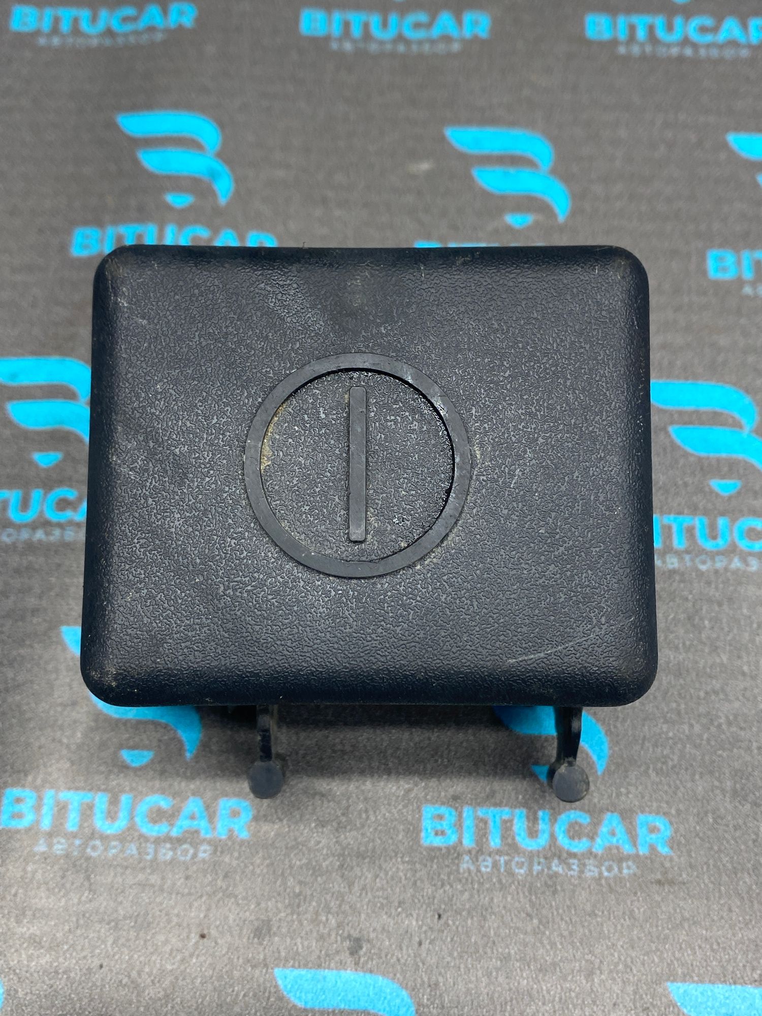 https://ycs.partsauto.market/partsauto-images/thmbs/userImages/c8f07ba63eb5b2f0f6006ea854bf8f7d/part/f7fd5ed0-91b5-45ea-916b-333f128ba5ad_1772284795181.jpg