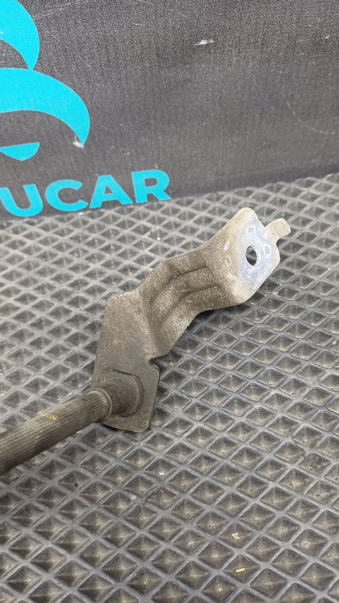 https://ycs.partsauto.market/partsauto-images/thmbs/userImages/c8f07ba63eb5b2f0f6006ea854bf8f7d/part/f855c22d-5773-4c71-a56e-8faba35d2f62_1777099252809.jpg