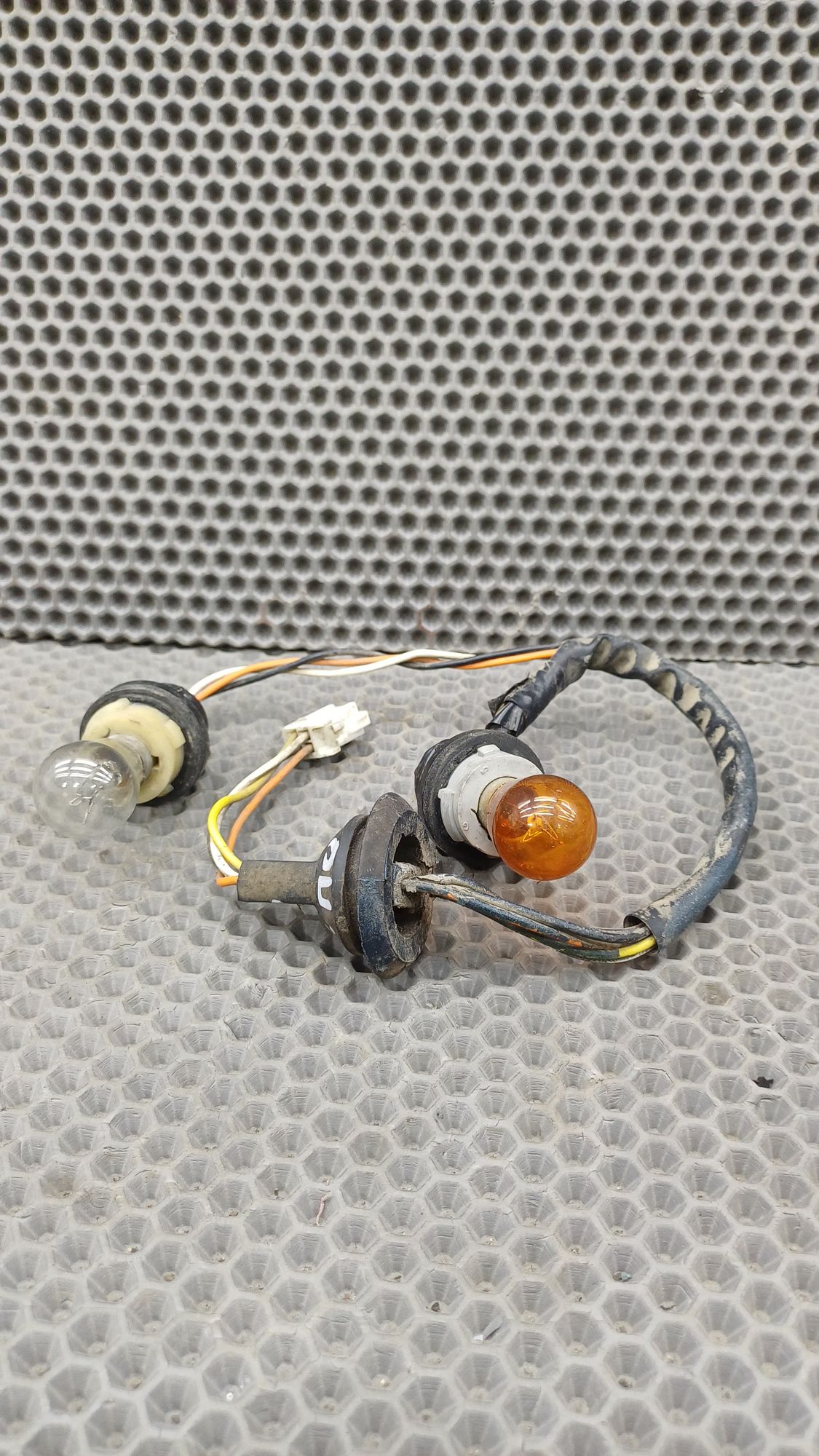 Б/У проводка заднего фонаря правого Toyota CARINA E 6 дорест. 1992—1996 1994 Зеленый, 990 рублей, Краснодар