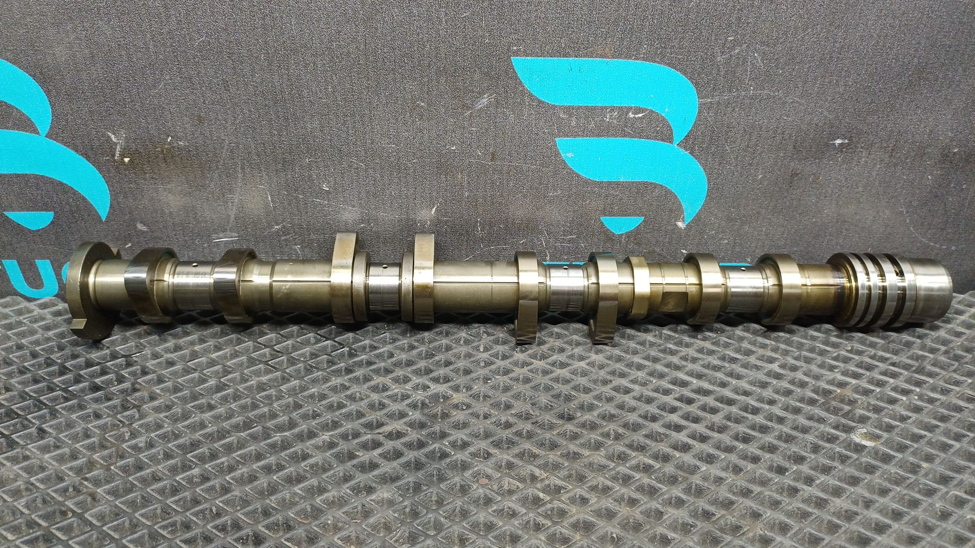 https://ycs.partsauto.market/partsauto-images/thmbs/userImages/c8f07ba63eb5b2f0f6006ea854bf8f7d/part/f99fcefc-425f-4d72-ad0d-7be7fd54b7db_1777193201514.jpg
