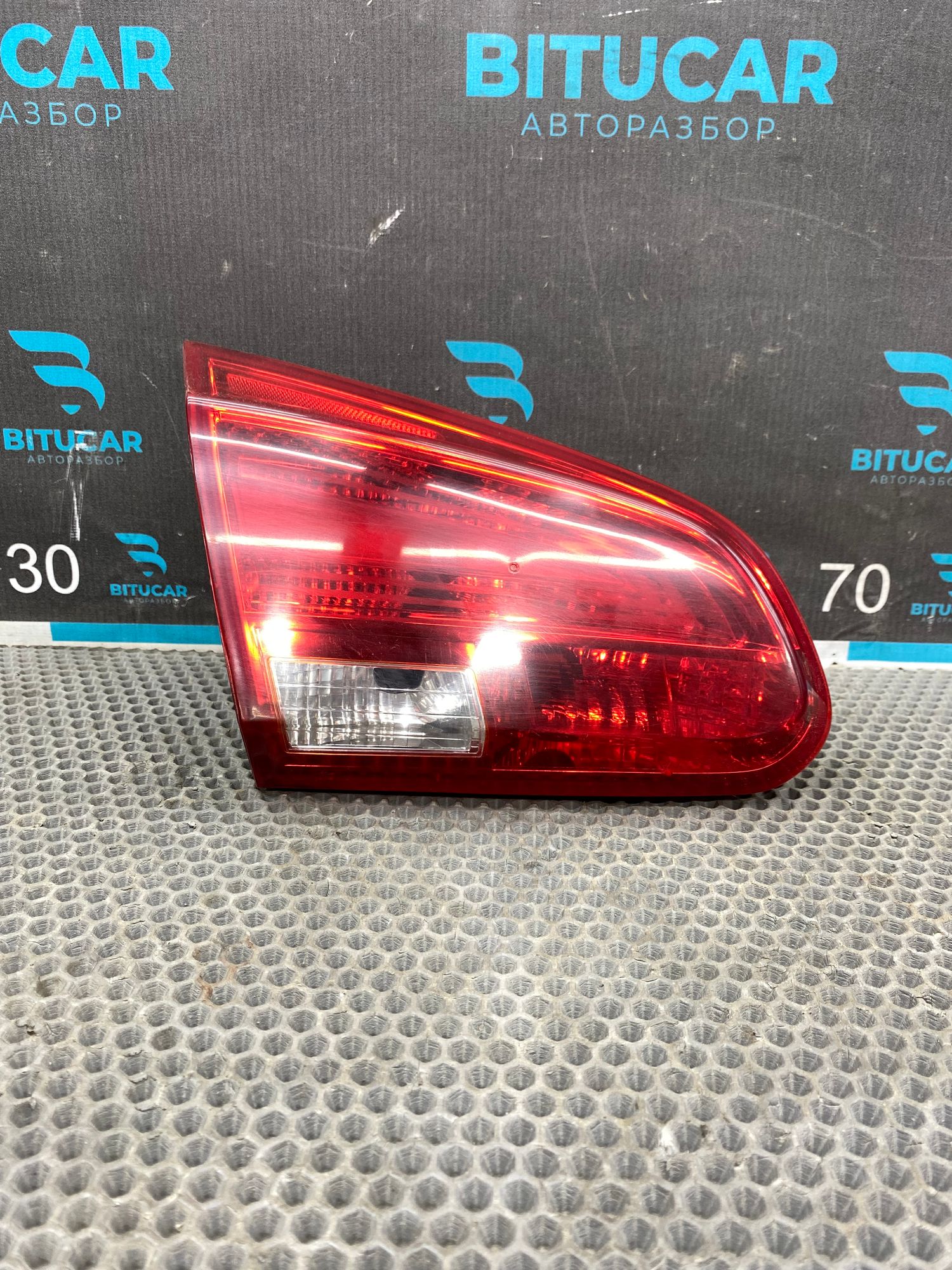 https://ycs.partsauto.market/partsauto-images/thmbs/userImages/c8f07ba63eb5b2f0f6006ea854bf8f7d/part/f9cd5d34-a0cd-4f22-96b6-72ac7bcfe764_1771232067511.jpg