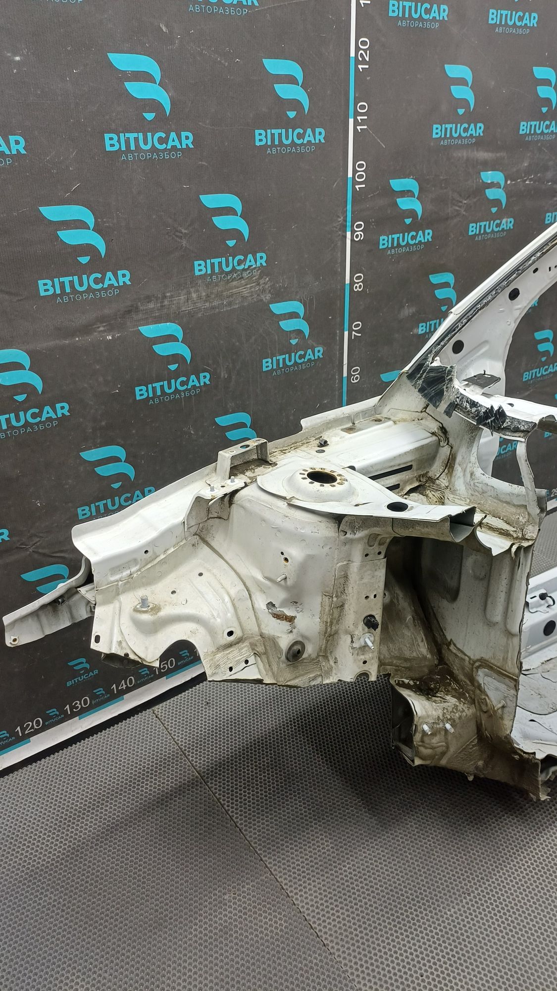 https://ycs.partsauto.market/partsauto-images/thmbs/userImages/c8f07ba63eb5b2f0f6006ea854bf8f7d/part/fa80c887-5796-45ad-bed2-45150f380577_1776845696919.jpg