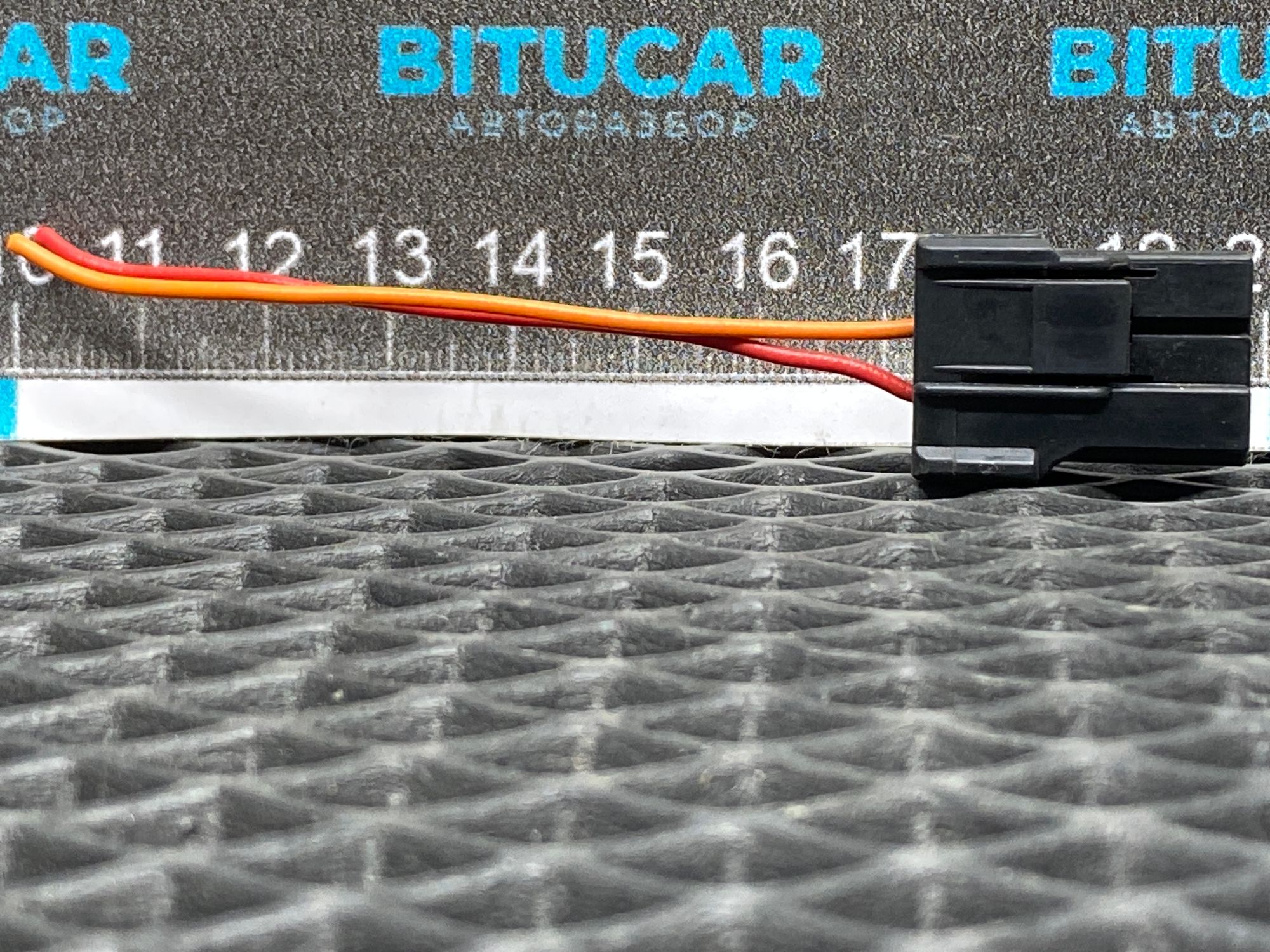 https://ycs.partsauto.market/partsauto-images/thmbs/userImages/c8f07ba63eb5b2f0f6006ea854bf8f7d/part/fb01b5de-63cb-44dd-ae36-2380bfcaf9fc_1777717984127.jpg