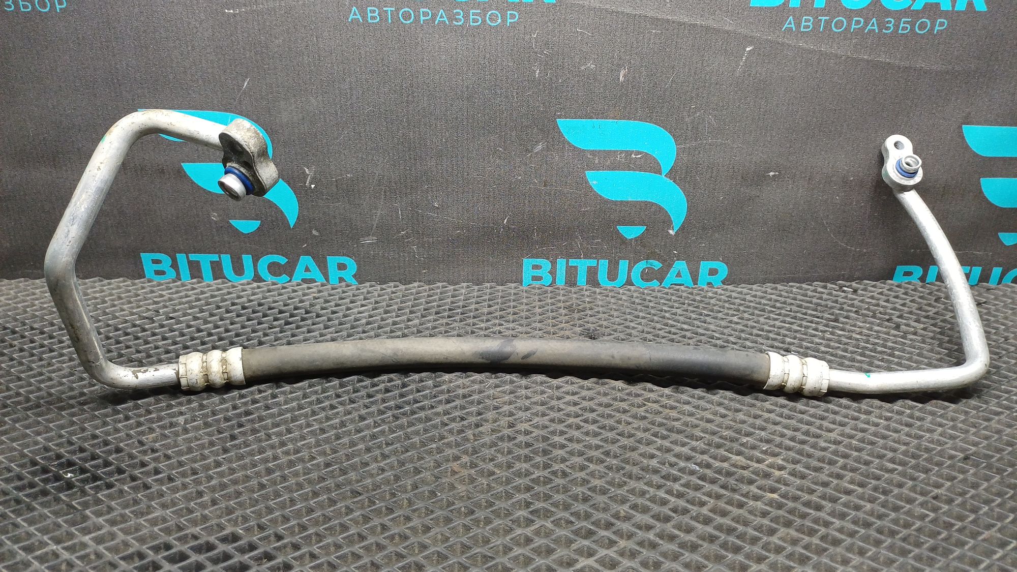 https://ycs.partsauto.market/partsauto-images/thmbs/userImages/c8f07ba63eb5b2f0f6006ea854bf8f7d/part/fb4ccb46-86cb-4aad-8d8a-368e9deb4080_1777120572007.jpg