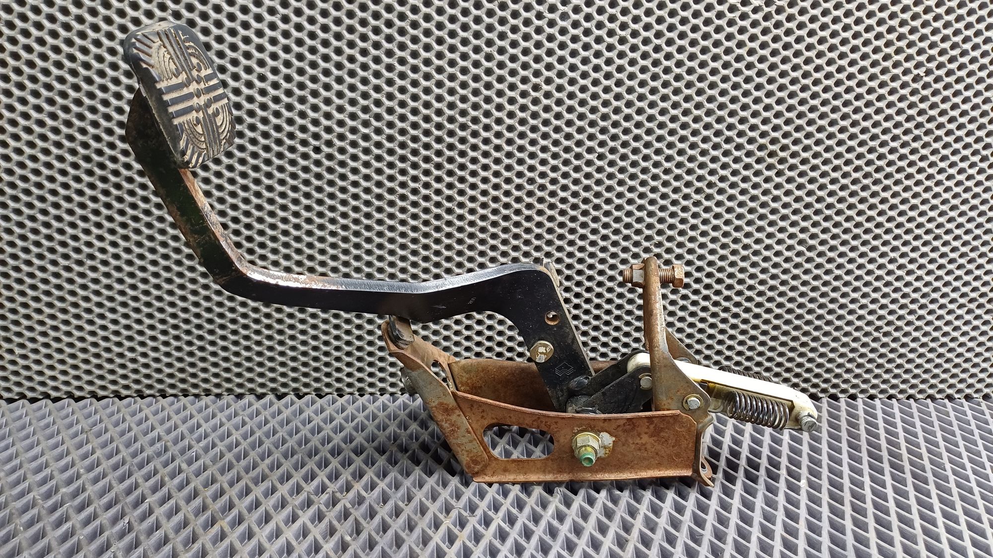 Б/У Педаль сцепления Toyota CARINA E 6 дорест. 1992—1996 1994 Зеленый, 1290 рублей, Краснодар