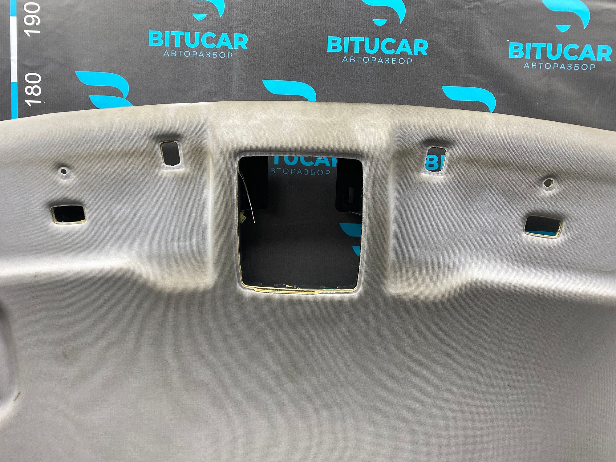 https://ycs.partsauto.market/partsauto-images/thmbs/userImages/c8f07ba63eb5b2f0f6006ea854bf8f7d/part/fc13f3dc-ef06-4a06-8693-4922d60128b5_1774858433068.jpg