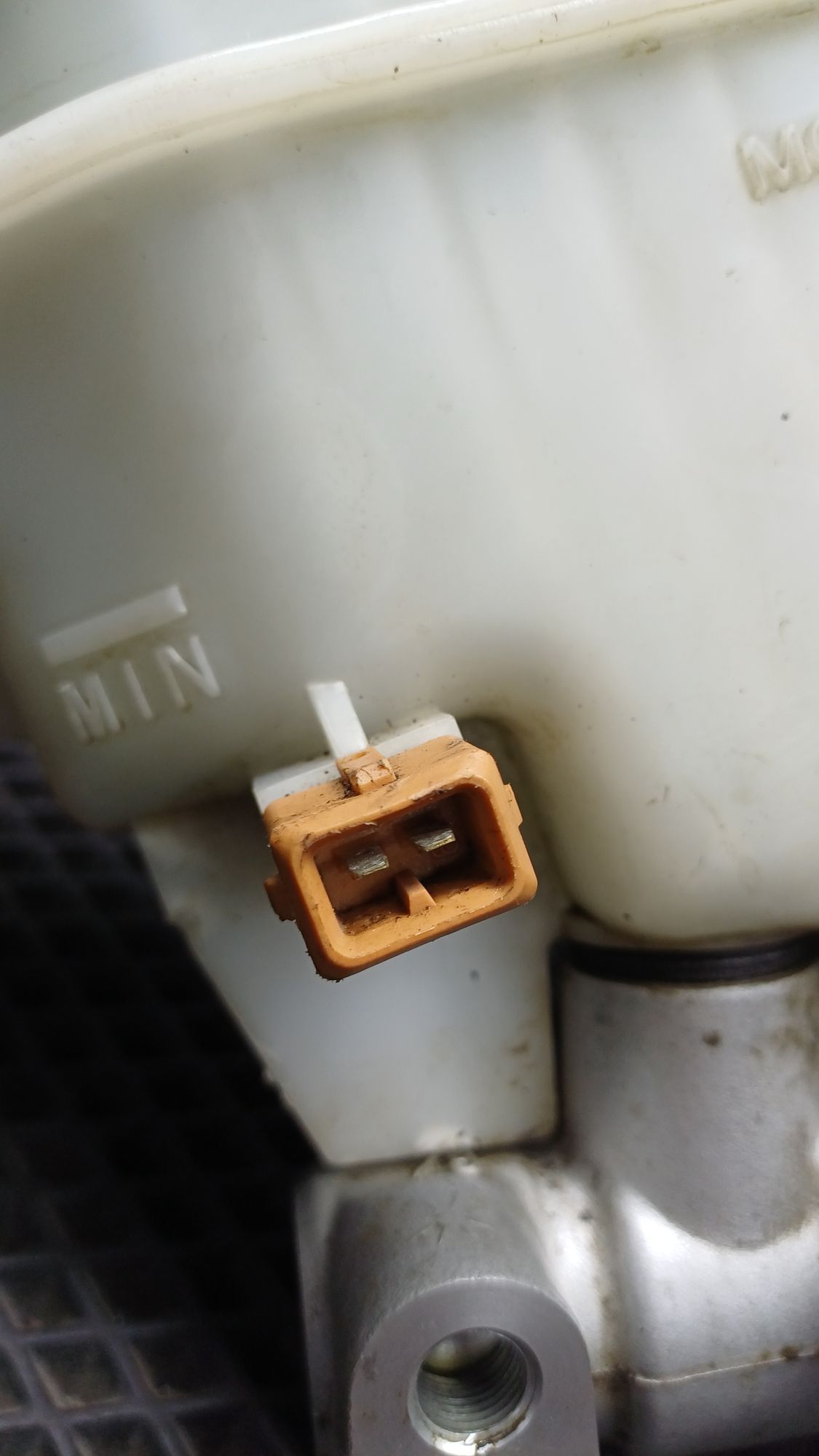 https://ycs.partsauto.market/partsauto-images/thmbs/userImages/c8f07ba63eb5b2f0f6006ea854bf8f7d/part/fc48f07d-4172-4c95-87b5-670c76a44f14_1777286848004.jpg