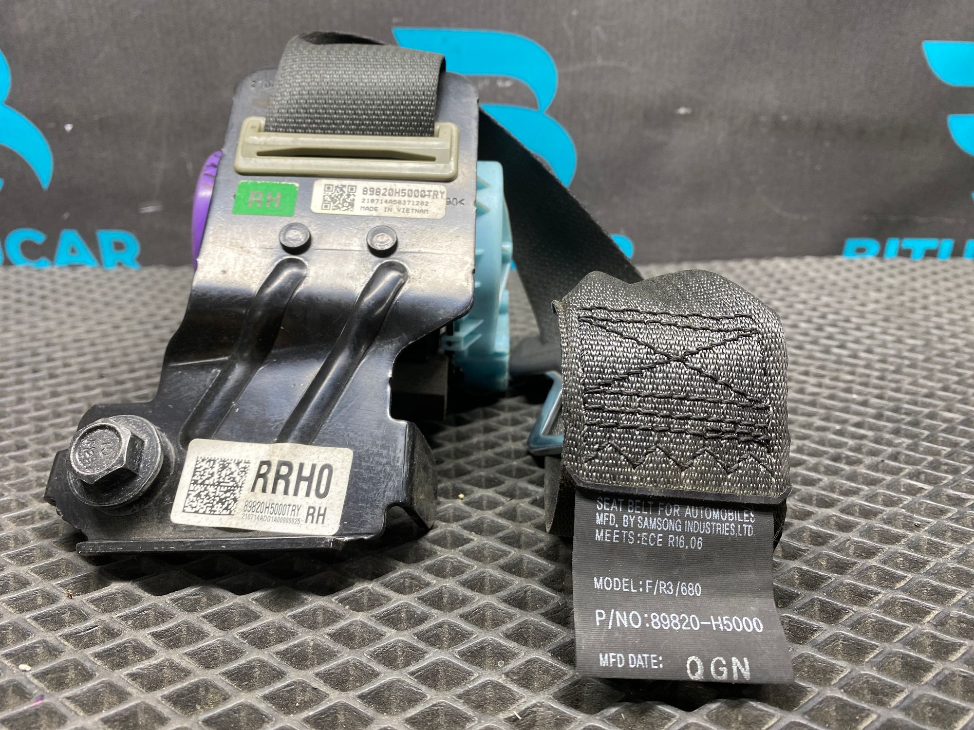 https://ycs.partsauto.market/partsauto-images/thmbs/userImages/c8f07ba63eb5b2f0f6006ea854bf8f7d/part/fd126575-52eb-4cc3-a6cb-a3cfdea06b85_1776950561570.jpg