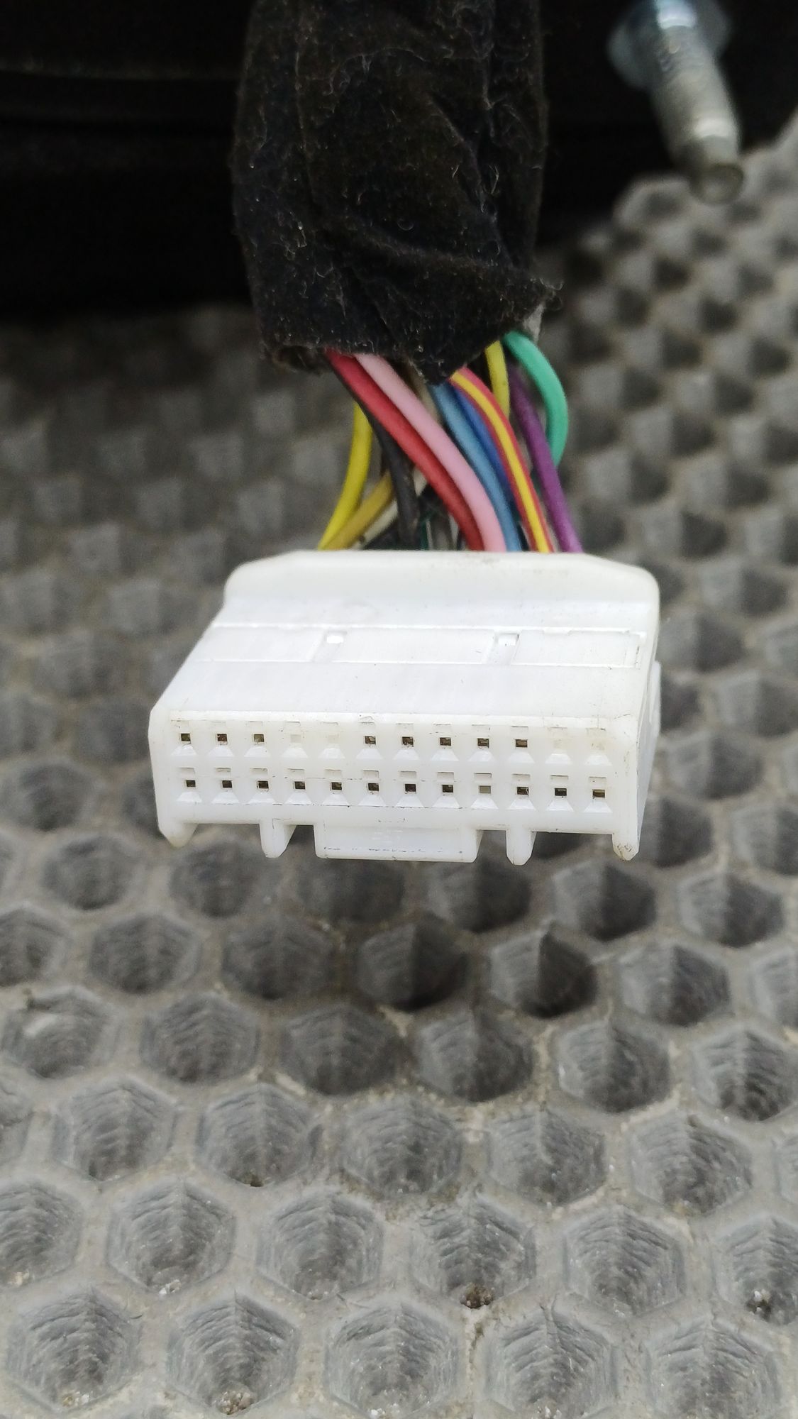 https://ycs.partsauto.market/partsauto-images/thmbs/userImages/c8f07ba63eb5b2f0f6006ea854bf8f7d/part/fd541c68-7d90-412f-9277-585c0b128e30_1777295081201.jpg